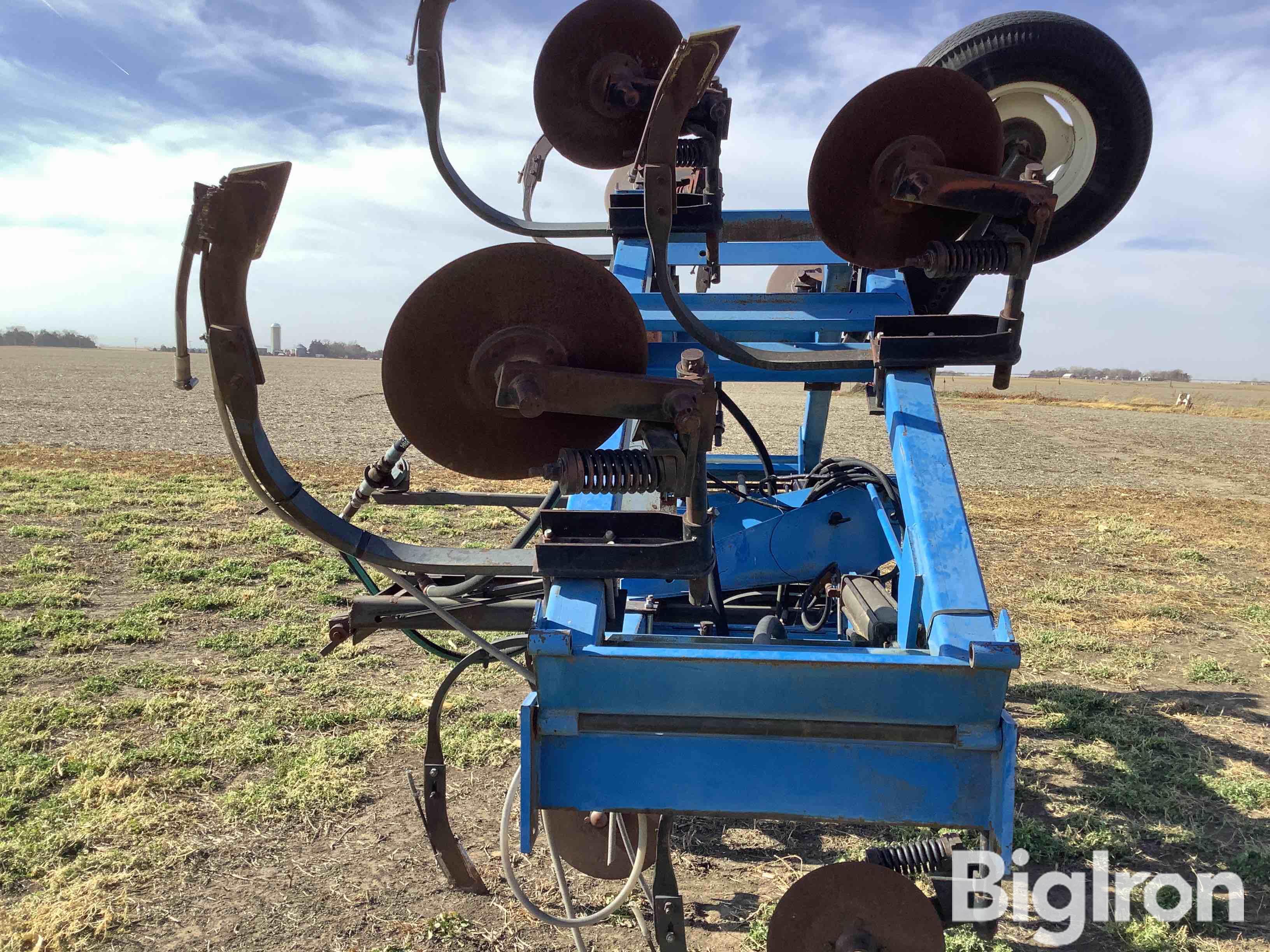 DMI 3200 3-Pt Anhydrous Applicator BigIron Auctions