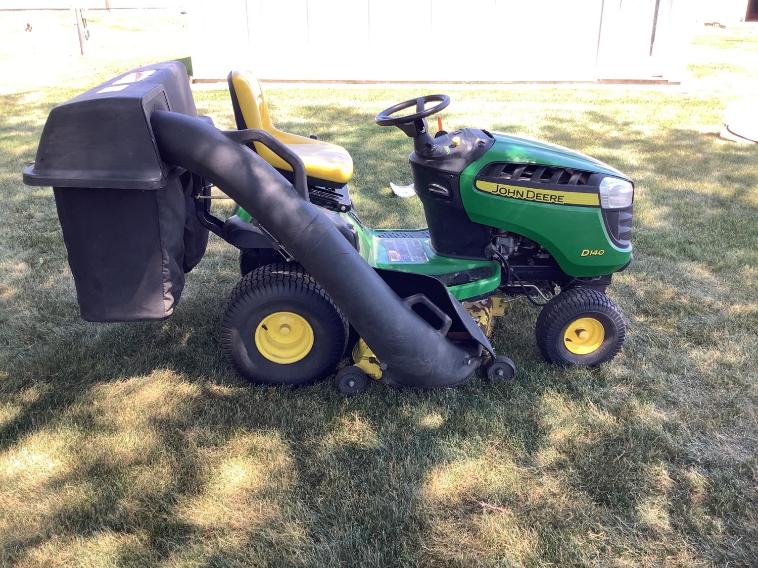 2011 John Deere D140 2WD Lawn Tractor BigIron Auctions