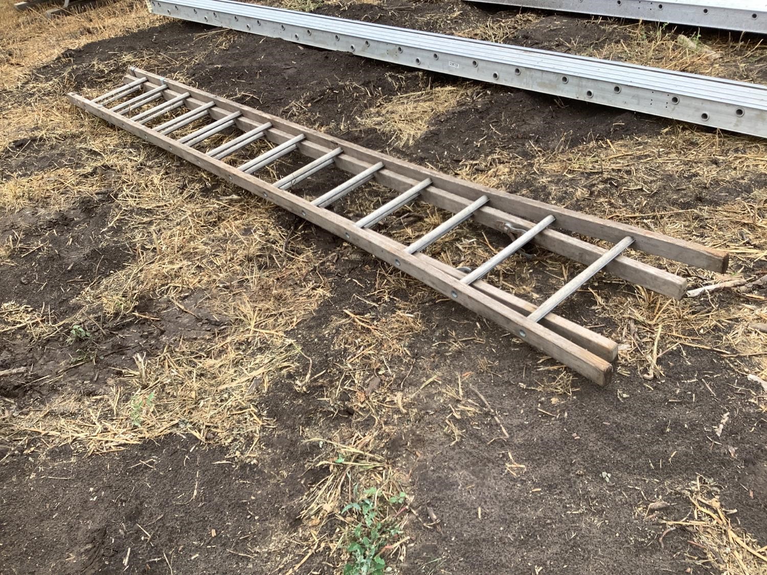 Wooden Extension Ladder BigIron Auctions