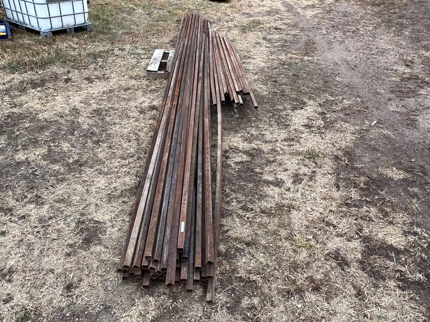 1 1 4 Square Tubing BigIron Auctions   114squaretubing 2 5d419fcd41b64f85ba642f3a27949bf3 