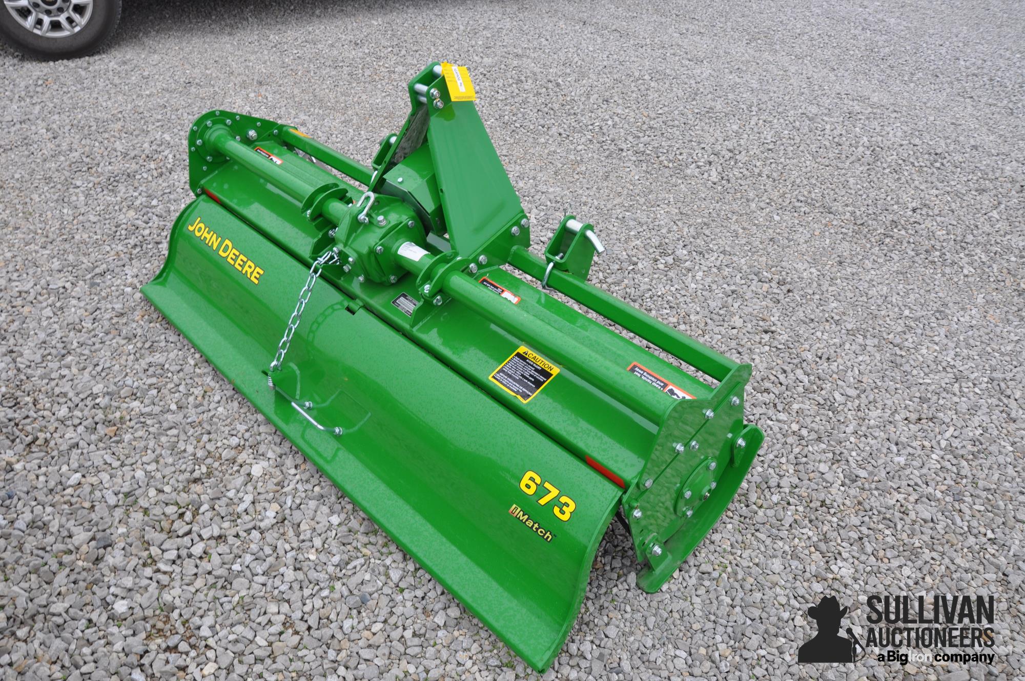 2022 John Deere 673 73