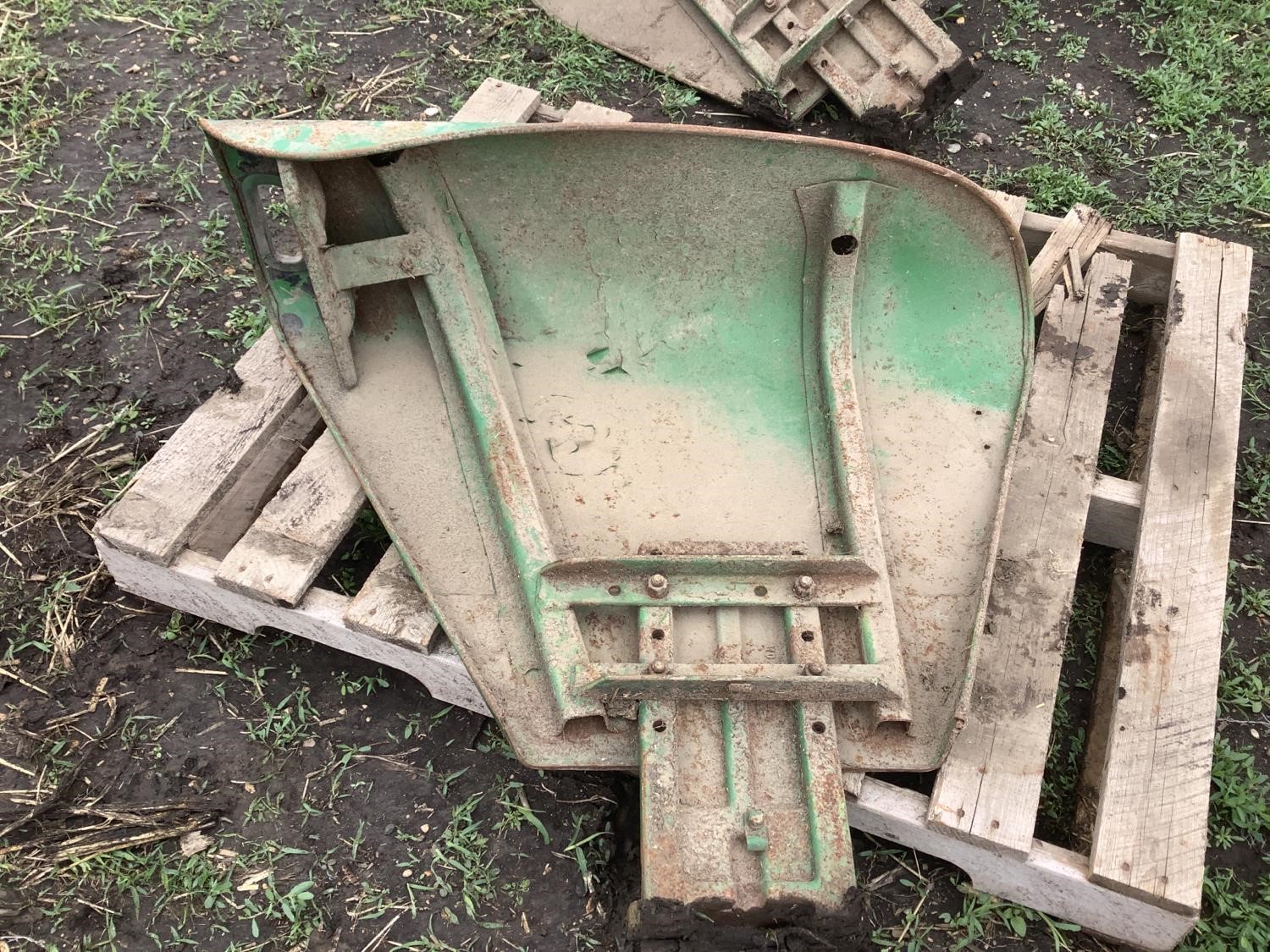 John Deere Tractor Fenders BigIron Auctions