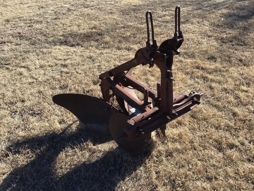 Dearborn 10-82 2-way Plow BigIron Auctions