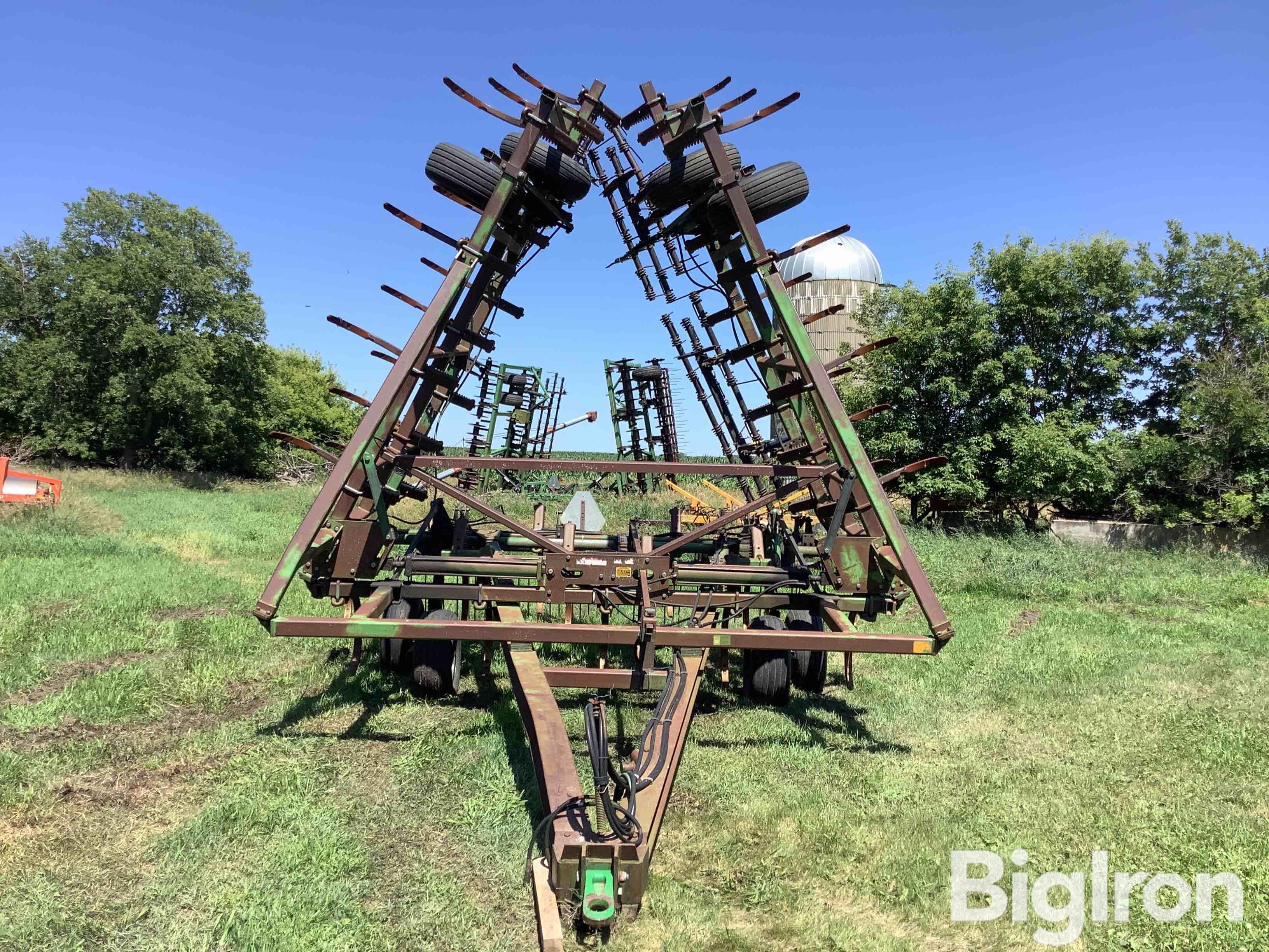 John Deere 610 Chisel Plow Bigiron Auctions