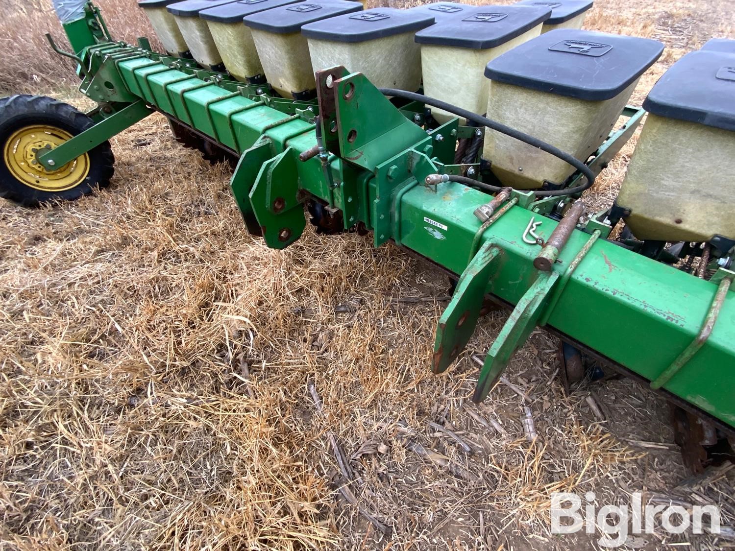 John Deere 7100 12R18 Split Row Planter BigIron Auctions