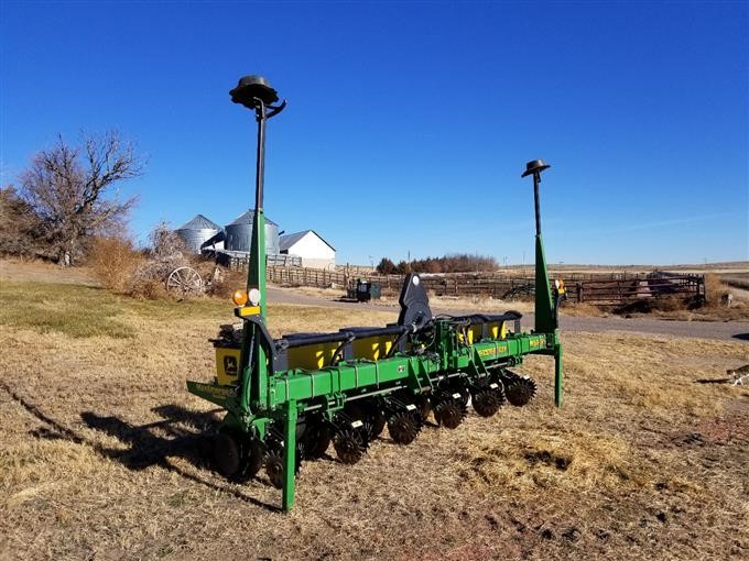 John Deere 1700 6 Row Planter BigIron Auctions