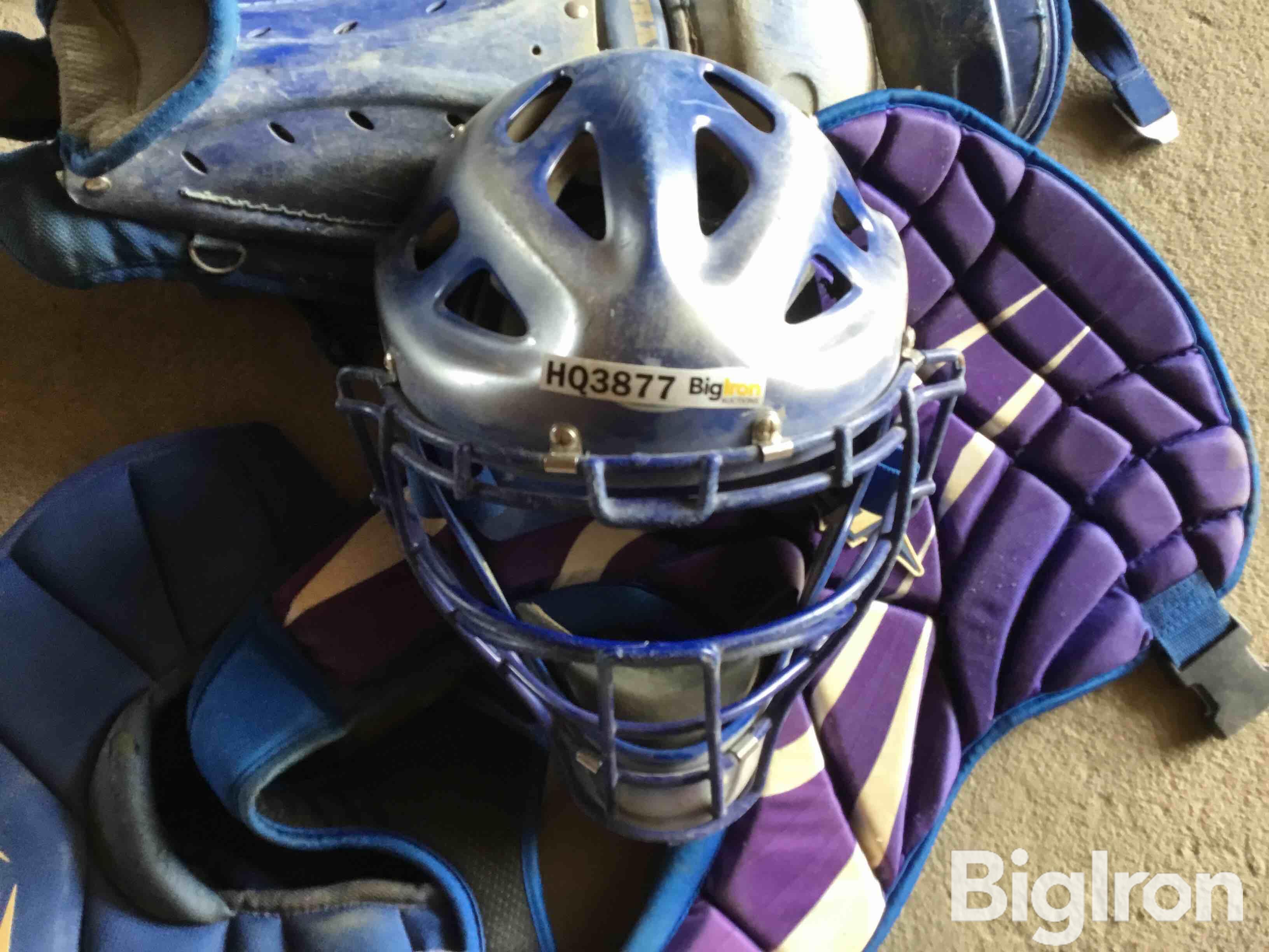 little-league-catchers-equipment-bigiron-auctions