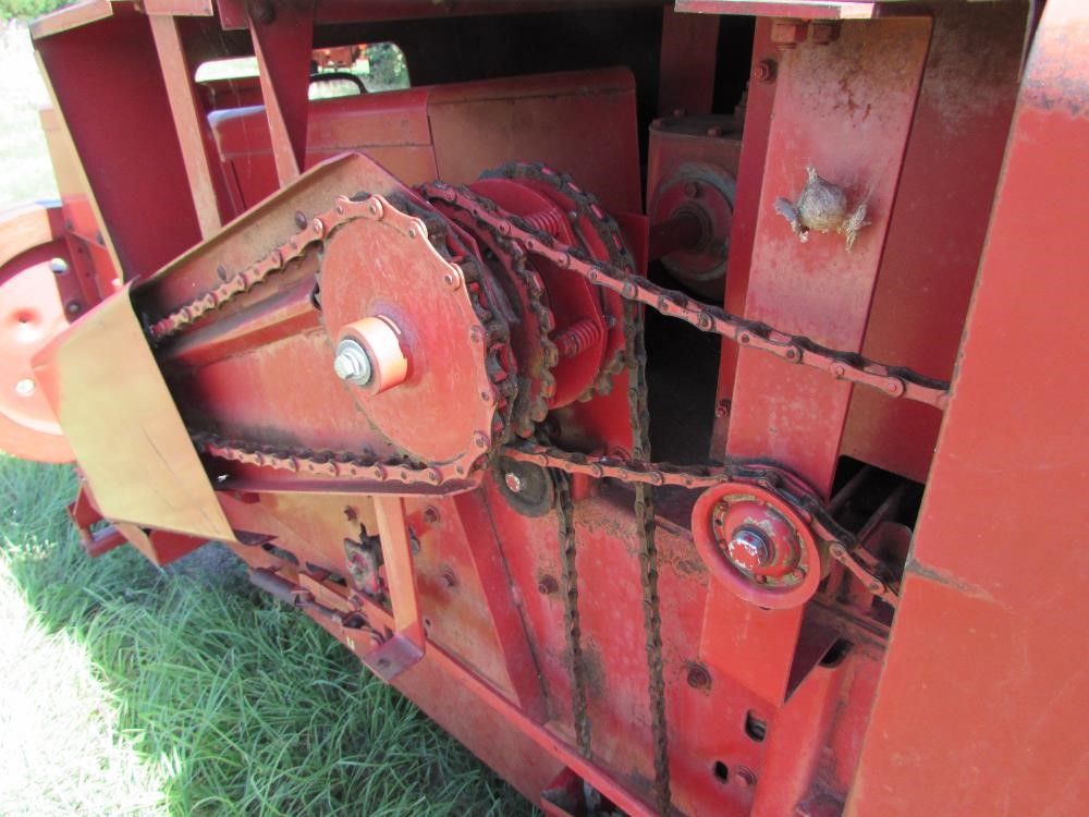 New Holland 276 Hayliner Square Baler BigIron Auctions