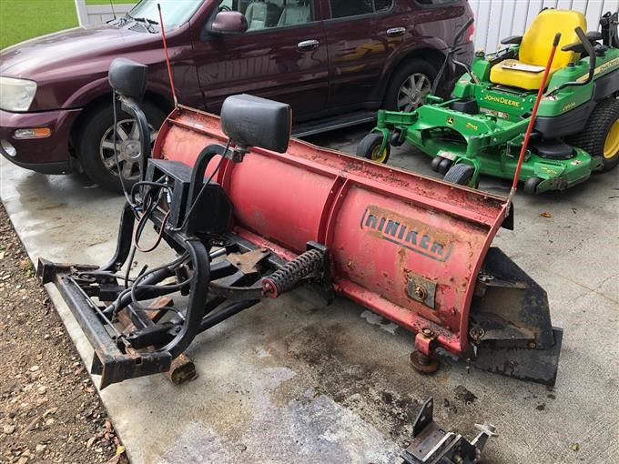 Hiniker Pickup Mounted Snow Blade BigIron Auctions