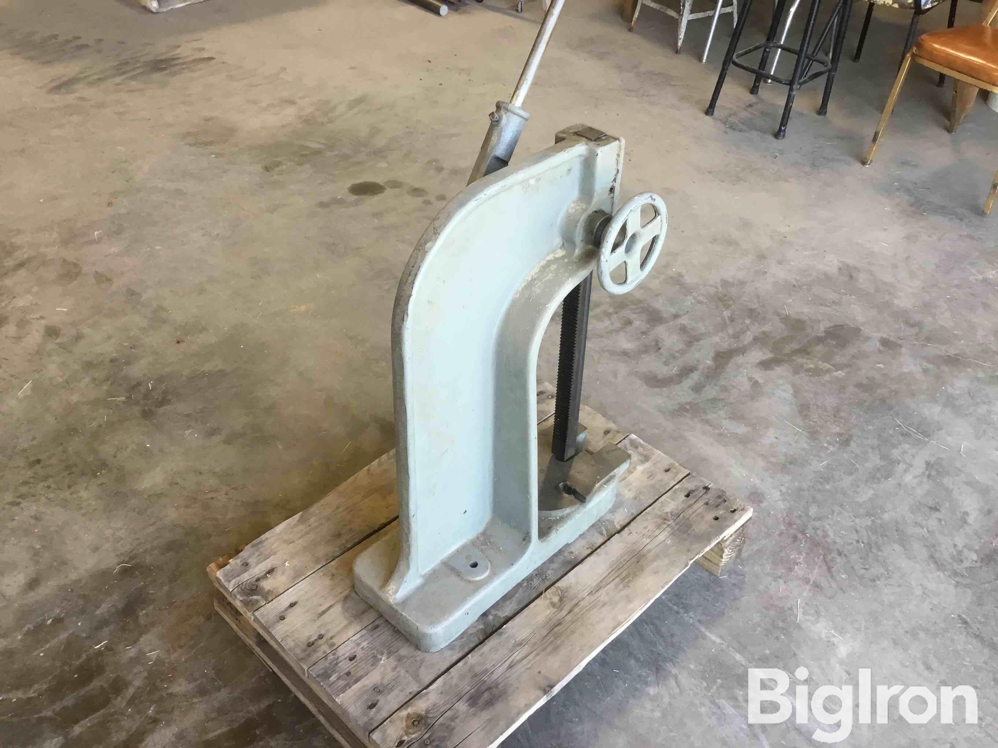 Dake 1 1/2 B Arbor Press BigIron Auctions