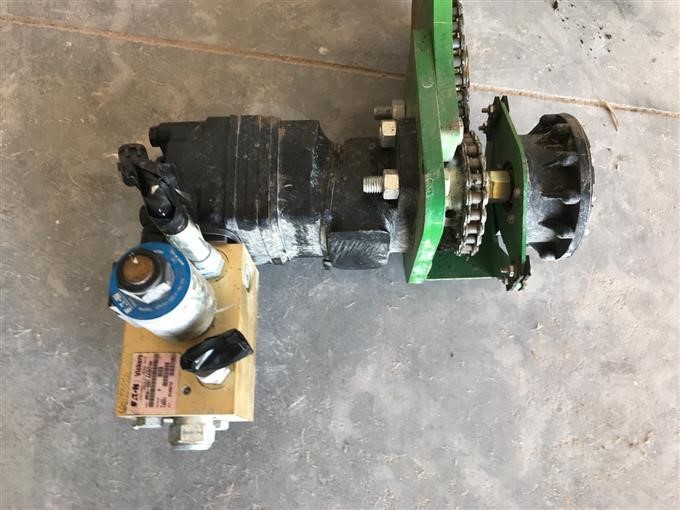 John Deere AA54557 Hydraulic Drives BigIron Auctions