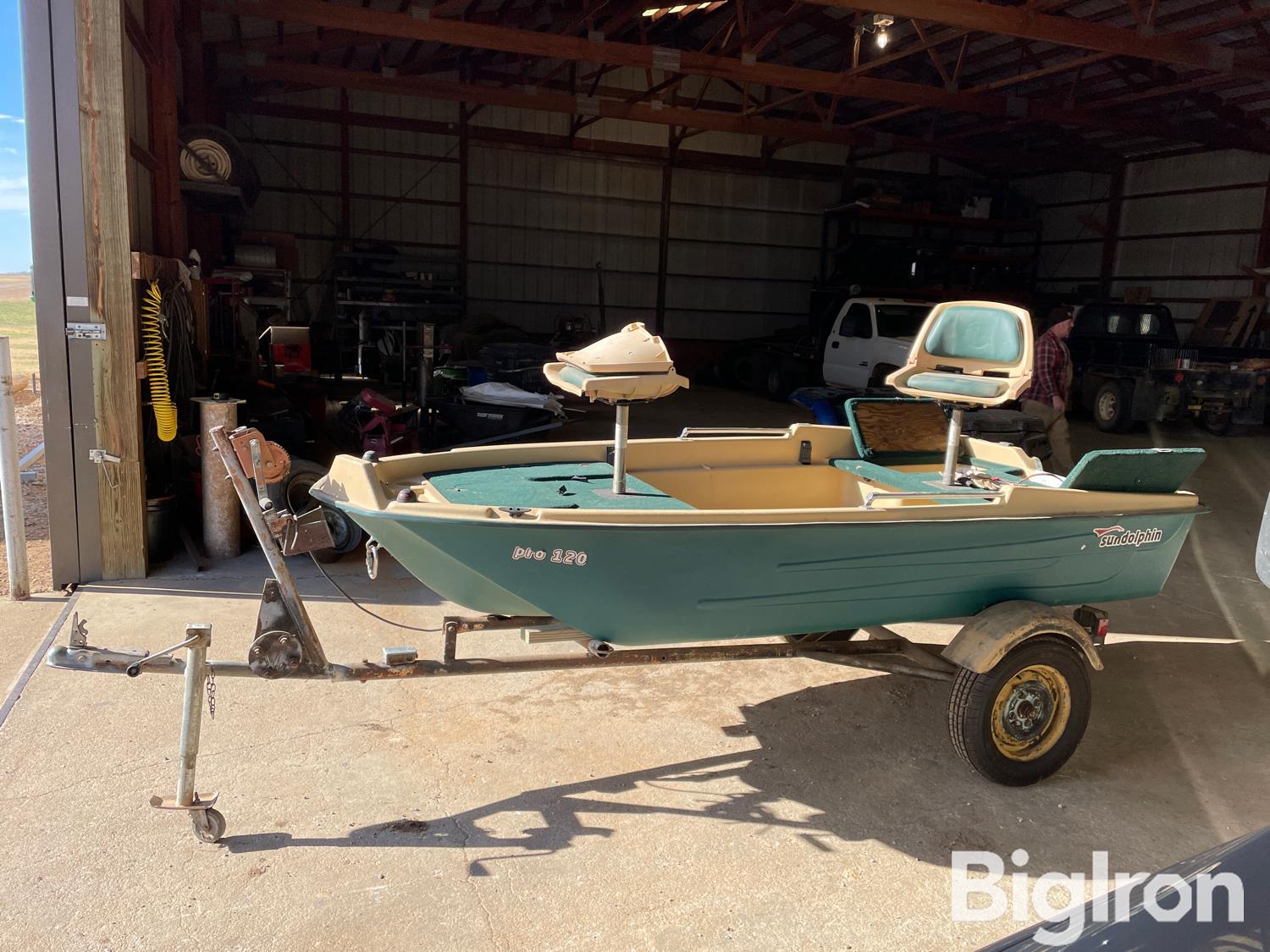 Sun Dolphin Pro 120 Boat BigIron Auctions