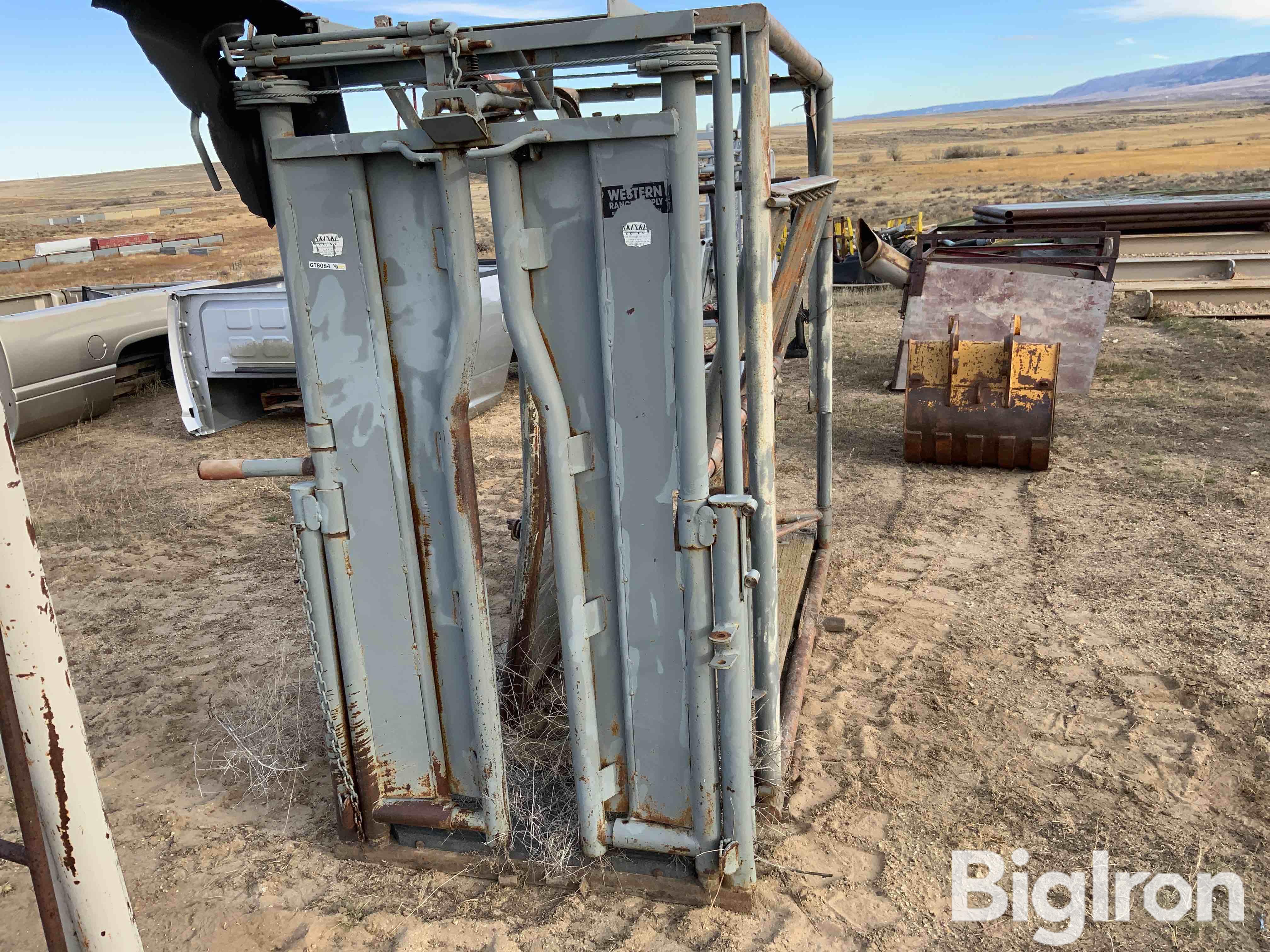 Ww Cattle Squeeze Chute BigIron Auctions