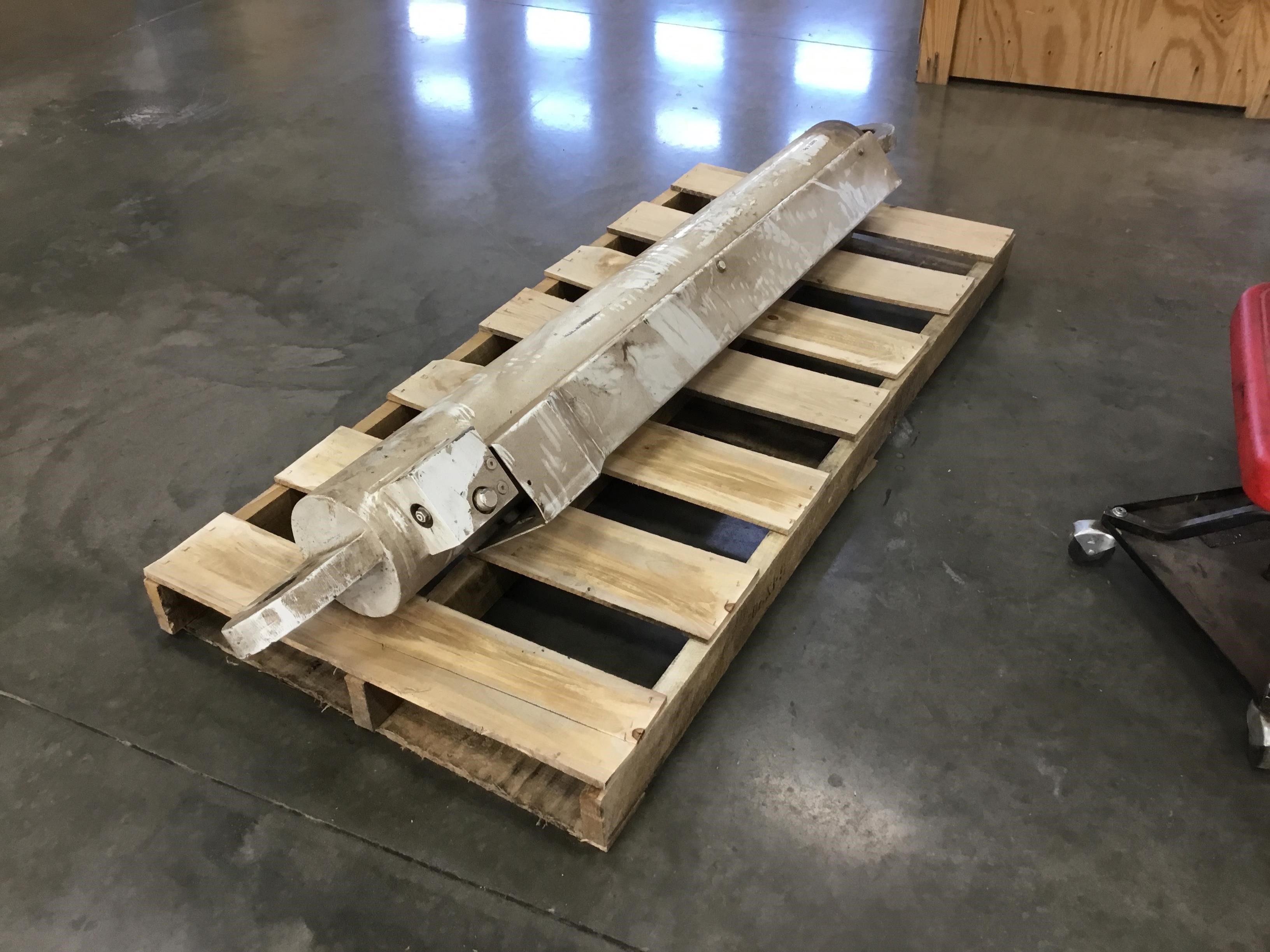 Altec Boom Lift Hydraulic Cylinder BigIron Auctions