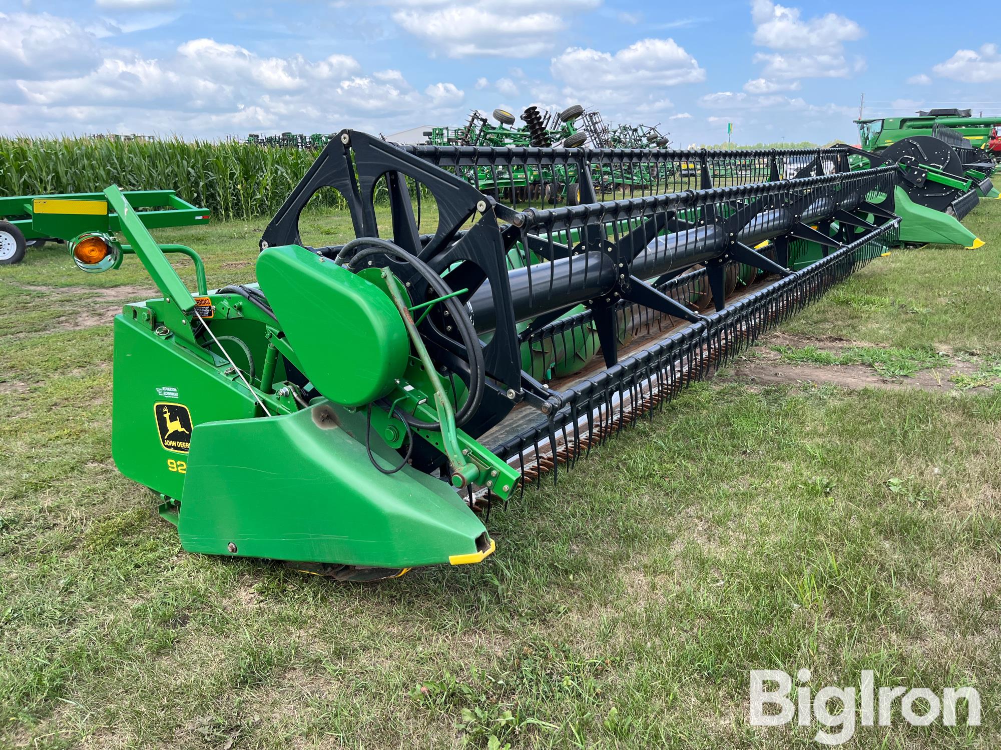 1999 John Deere 925F Combine Head BigIron Auctions