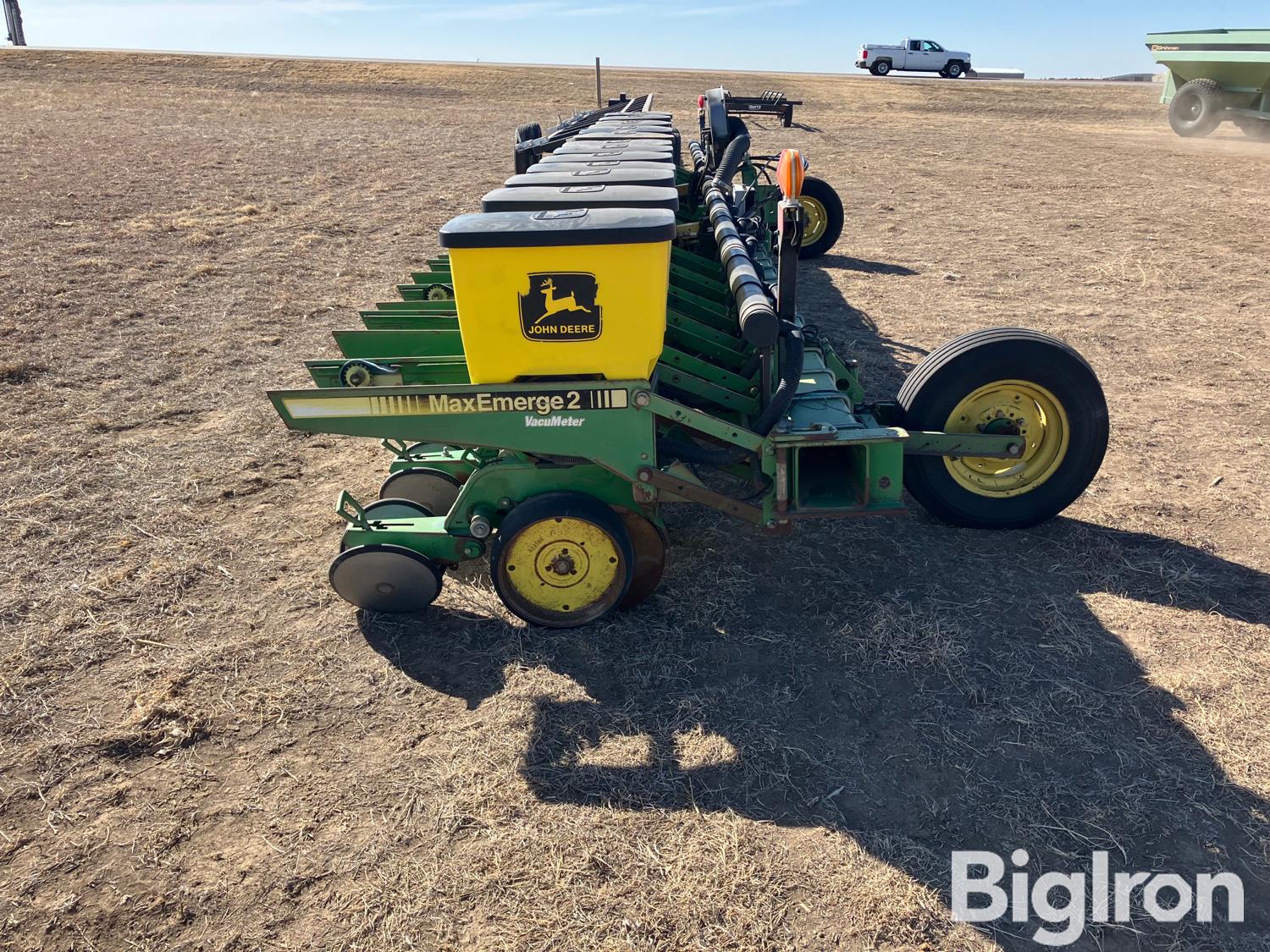 John Deere 7300 15r20 Planter Bigiron Auctions 8869