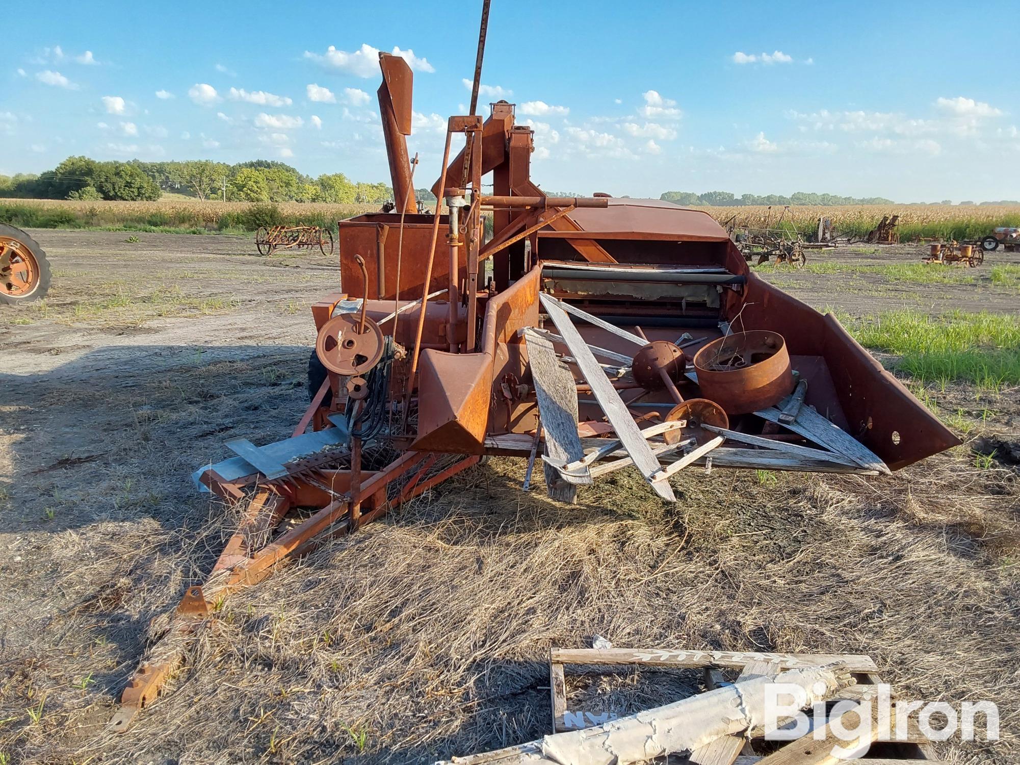 Woods Bros 16-1 Pull-Type Combine BigIron Auctions