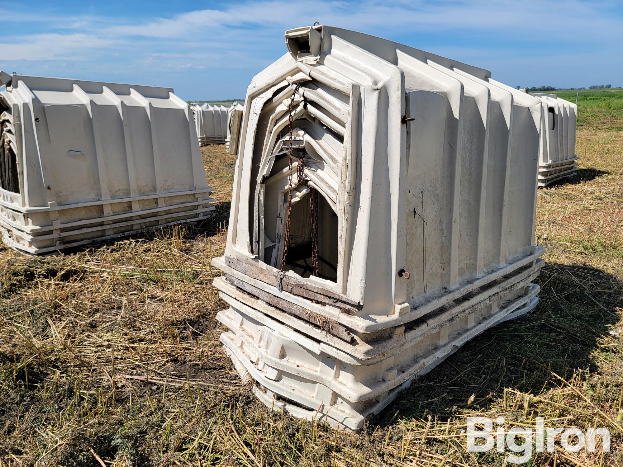 Hampel's Calf-Tel Calf Hutches BigIron Auctions