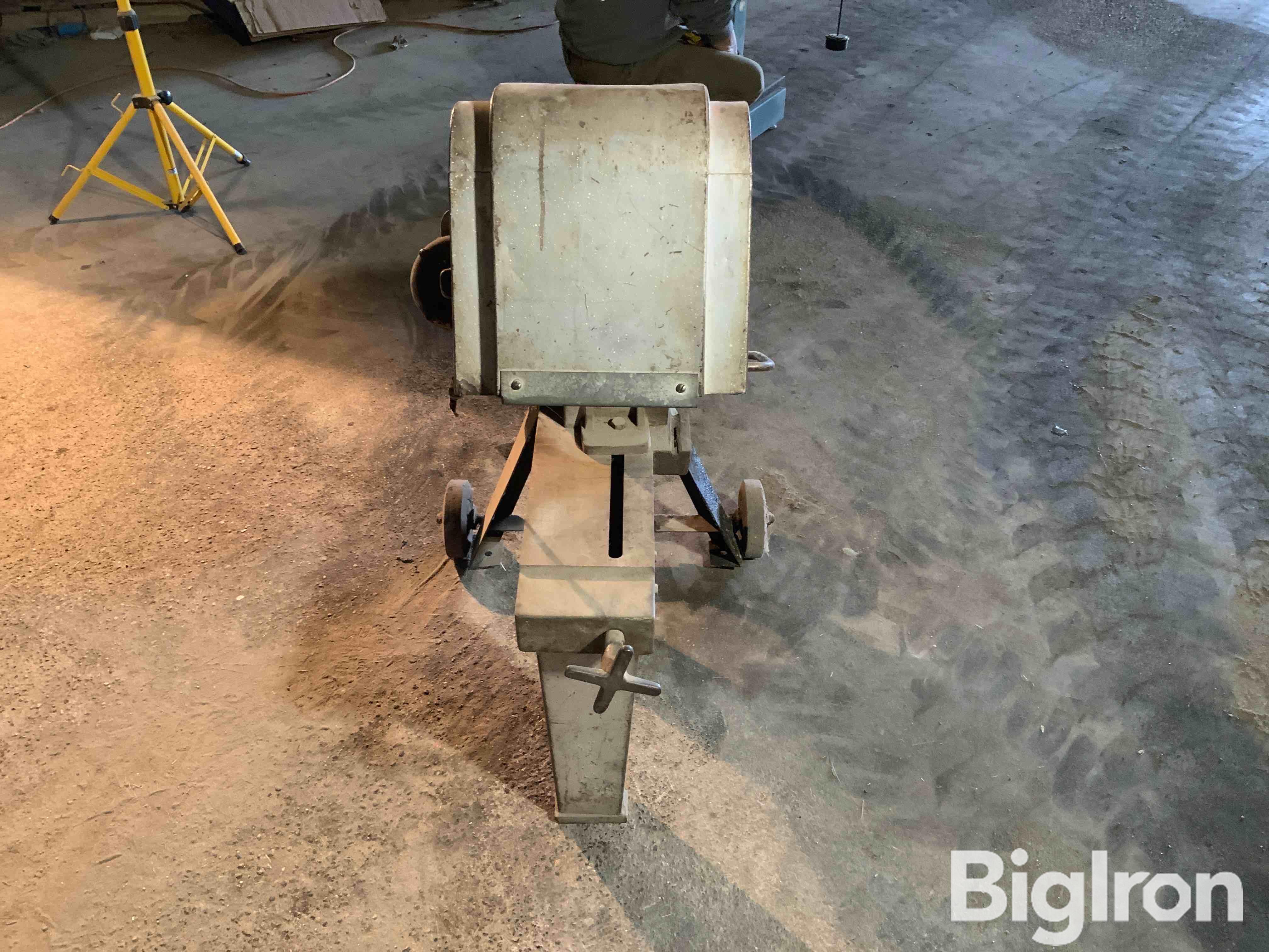 Johnson Bandsaw BigIron Auctions