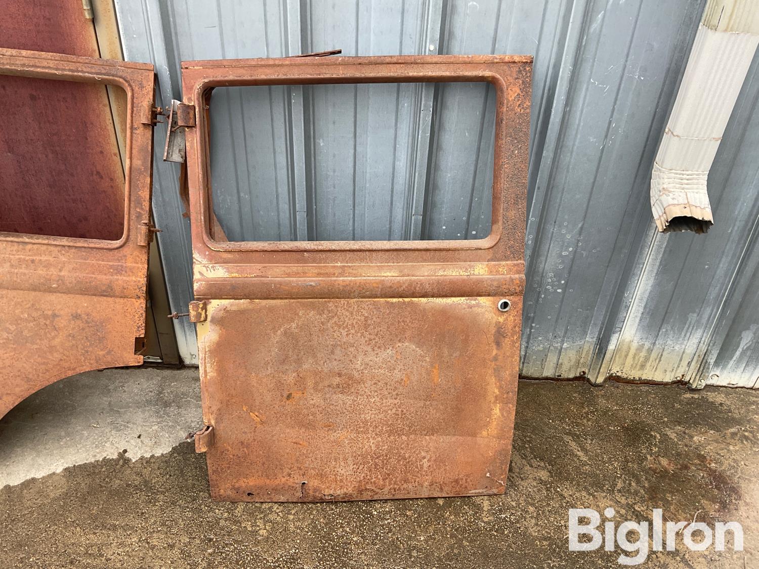 Antique Car Doors & Accessories BigIron Auctions