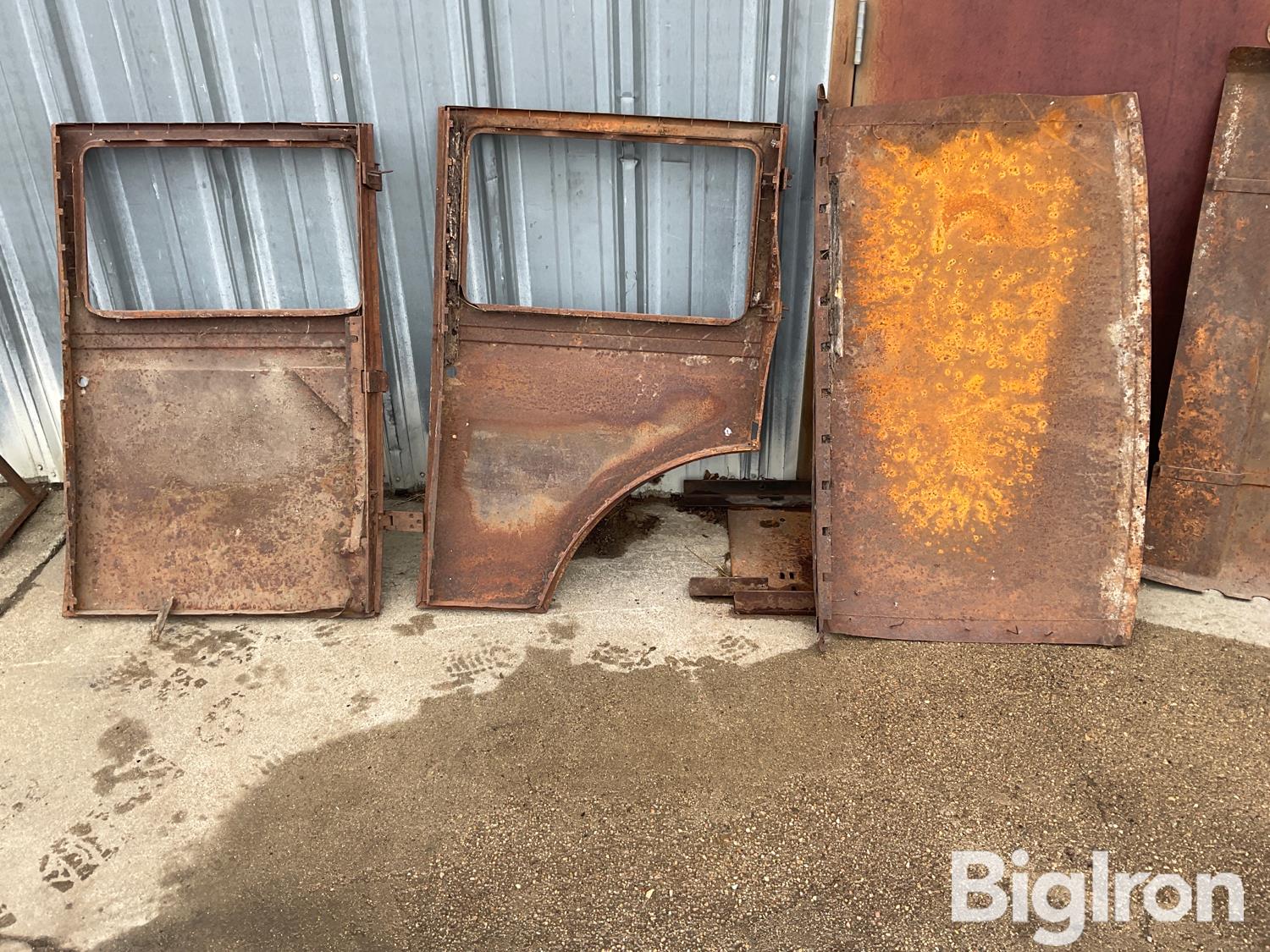 Antique Car Doors & Accessories BigIron Auctions