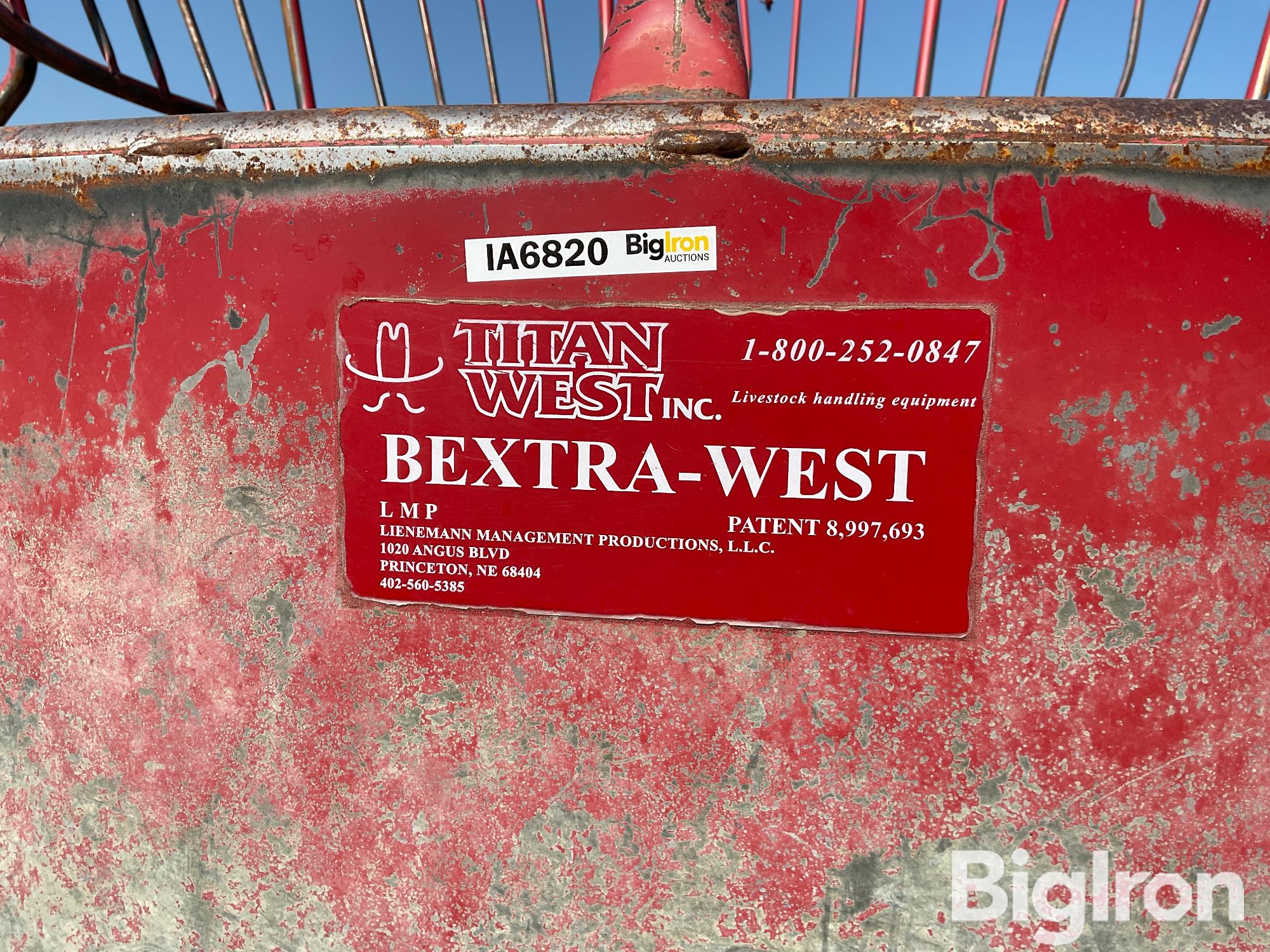 Bextra-West BXW Round Bale Feeder BigIron Auctions