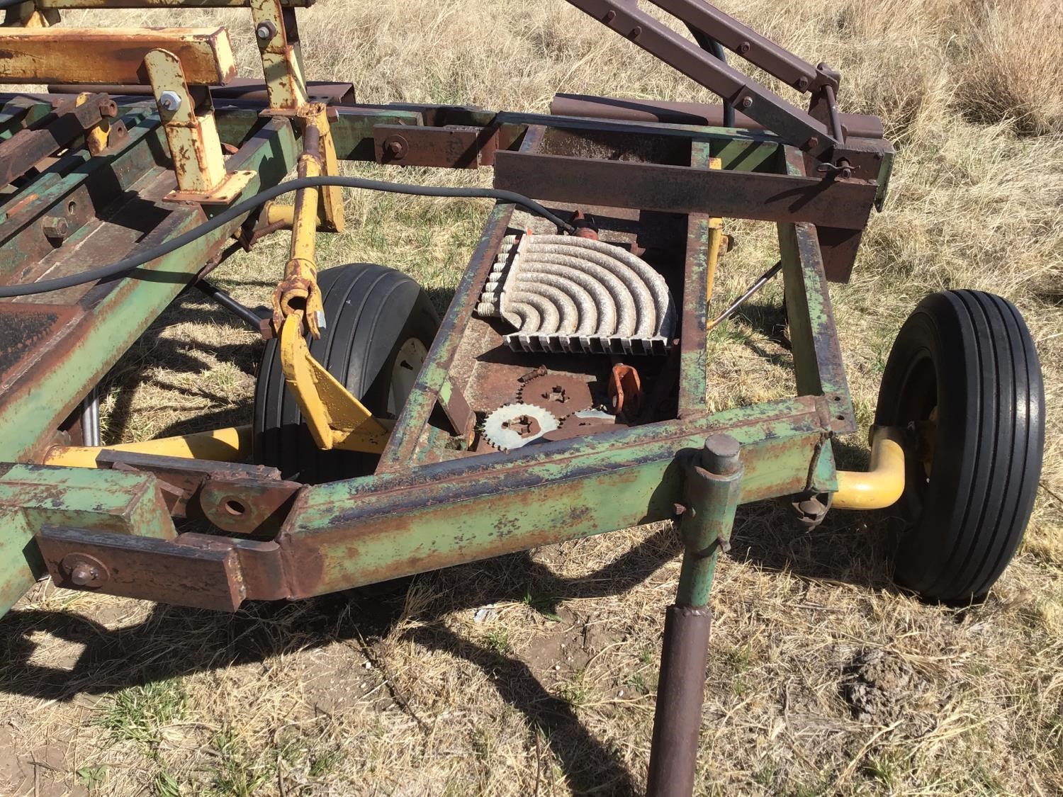 Noble Sweep Plow/ International 500 Planter BigIron Auctions