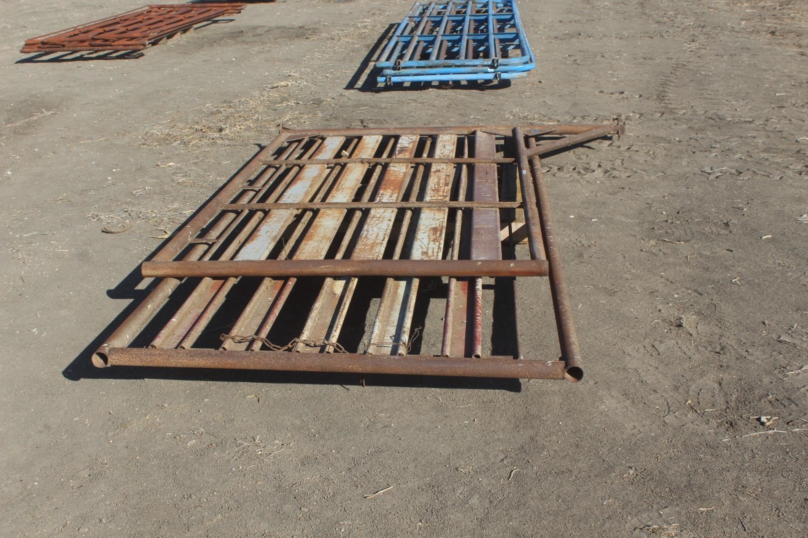 Welded Pipe Livestock Gates BigIron Auctions