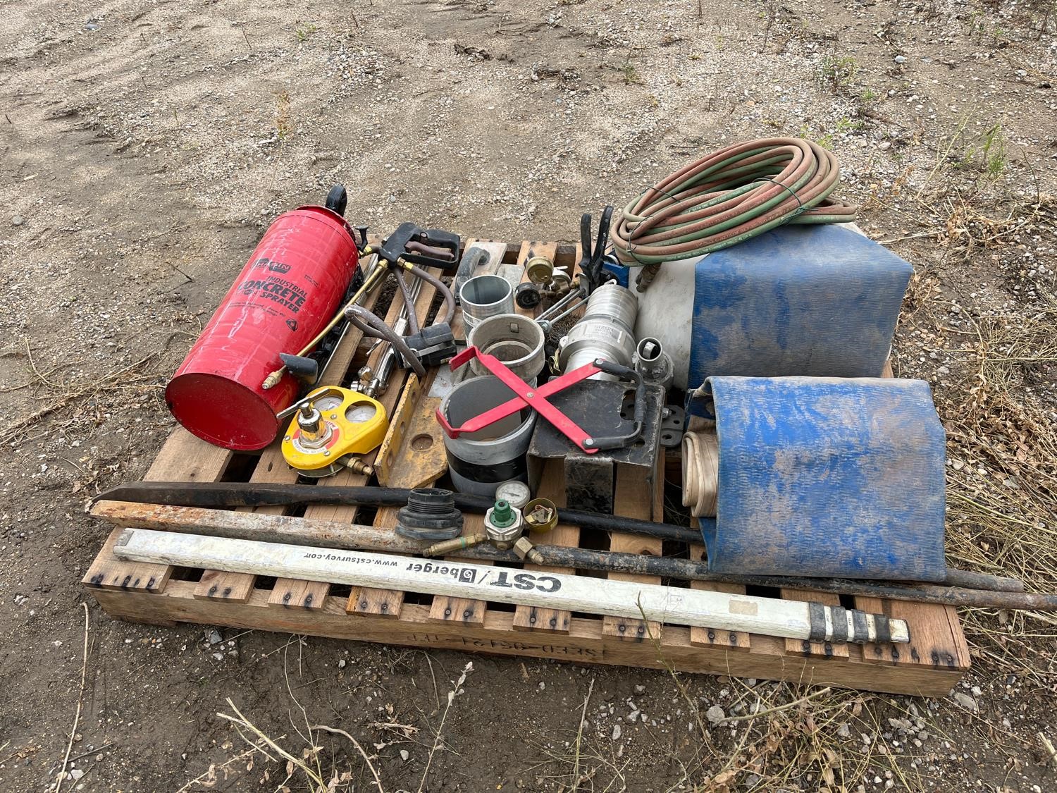 chapin-concrete-sprayer-supplies-bigiron-auctions