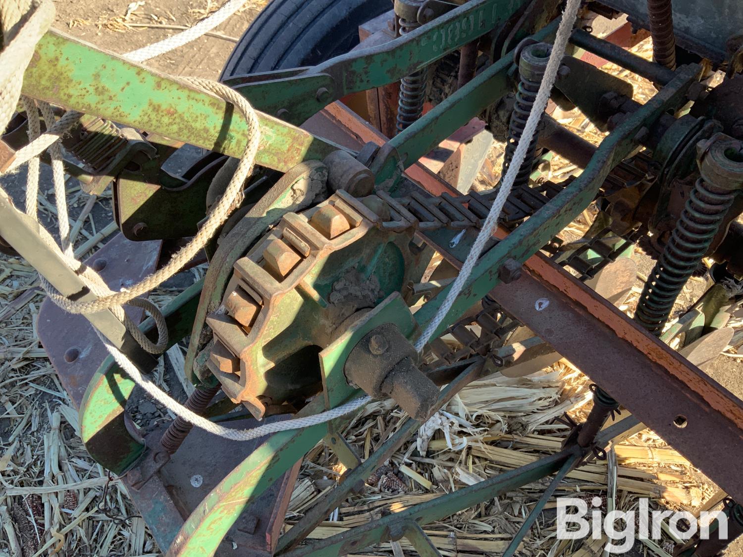 Minneapolis-Moline P3-7 Grain Drill BigIron Auctions