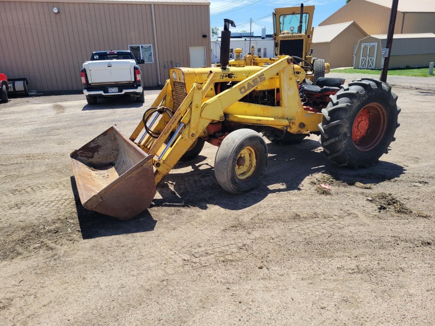 Case 530 2wd Tractor W Loader Bigiron Auctions