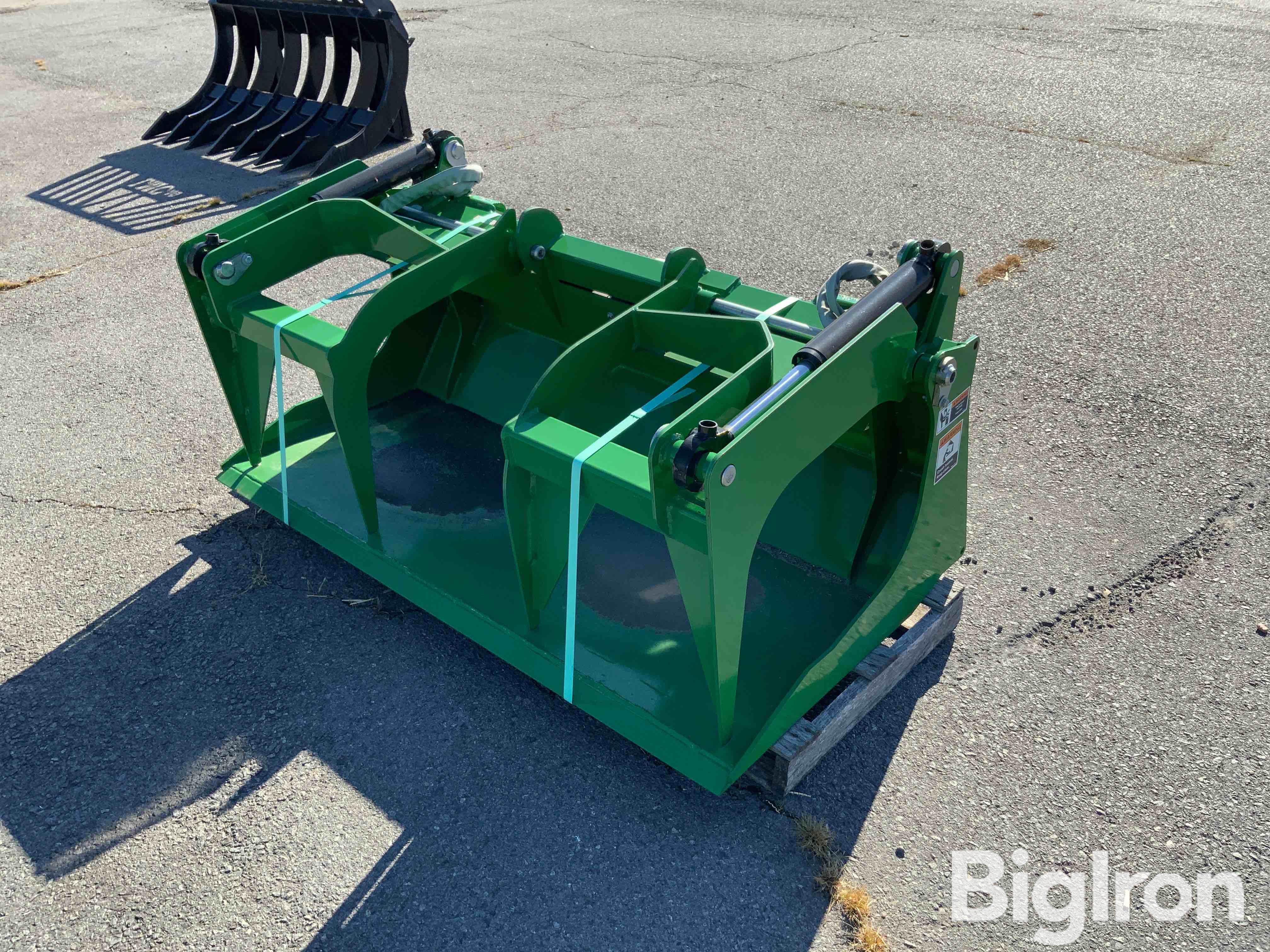 2018 Frontier AD11H-60 Grapple Bucket BigIron Auctions