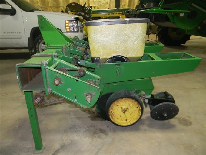 7100 John Deere Planter BigIron Auctions