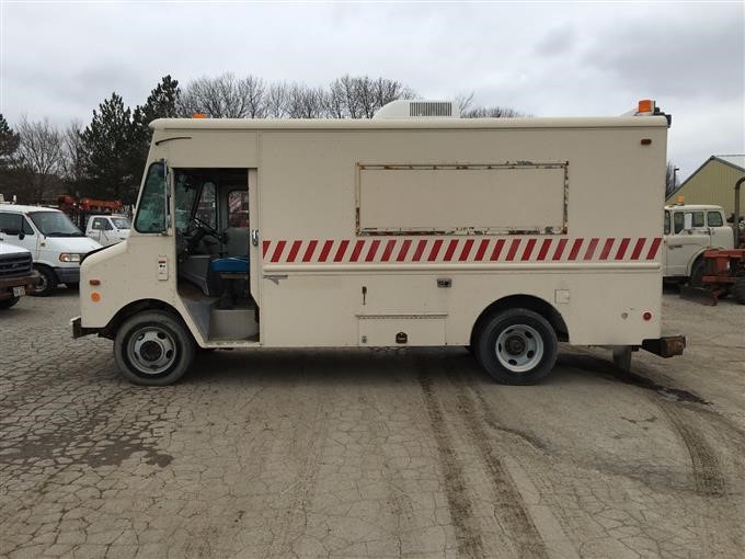 Chevy p30 store step van manual