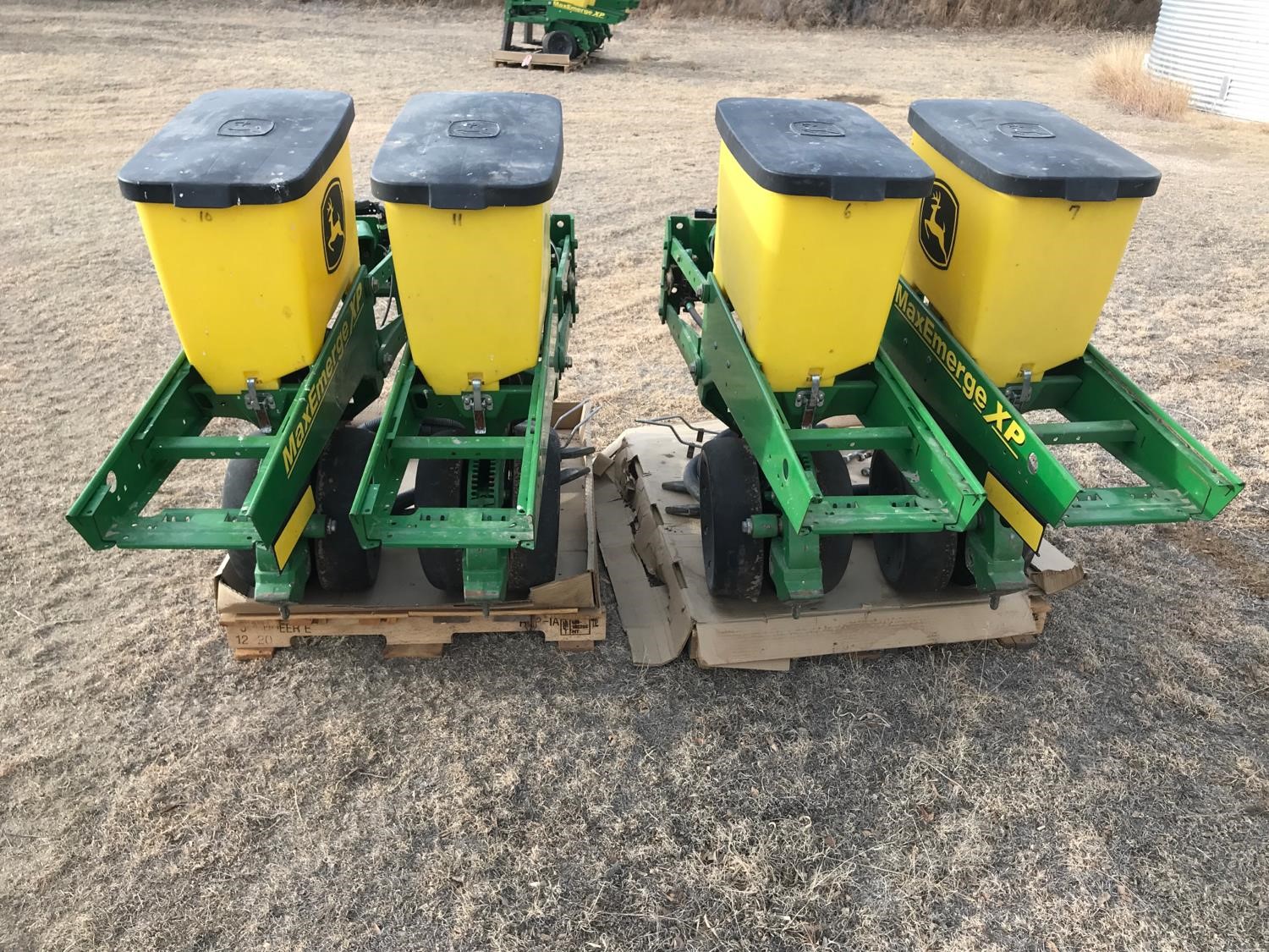 John Deere MaxEmerge XP Planter Row Units BigIron Auctions