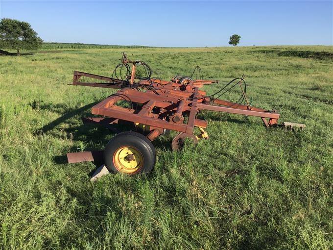 Sunflower 3-6' V-blade BigIron Auctions