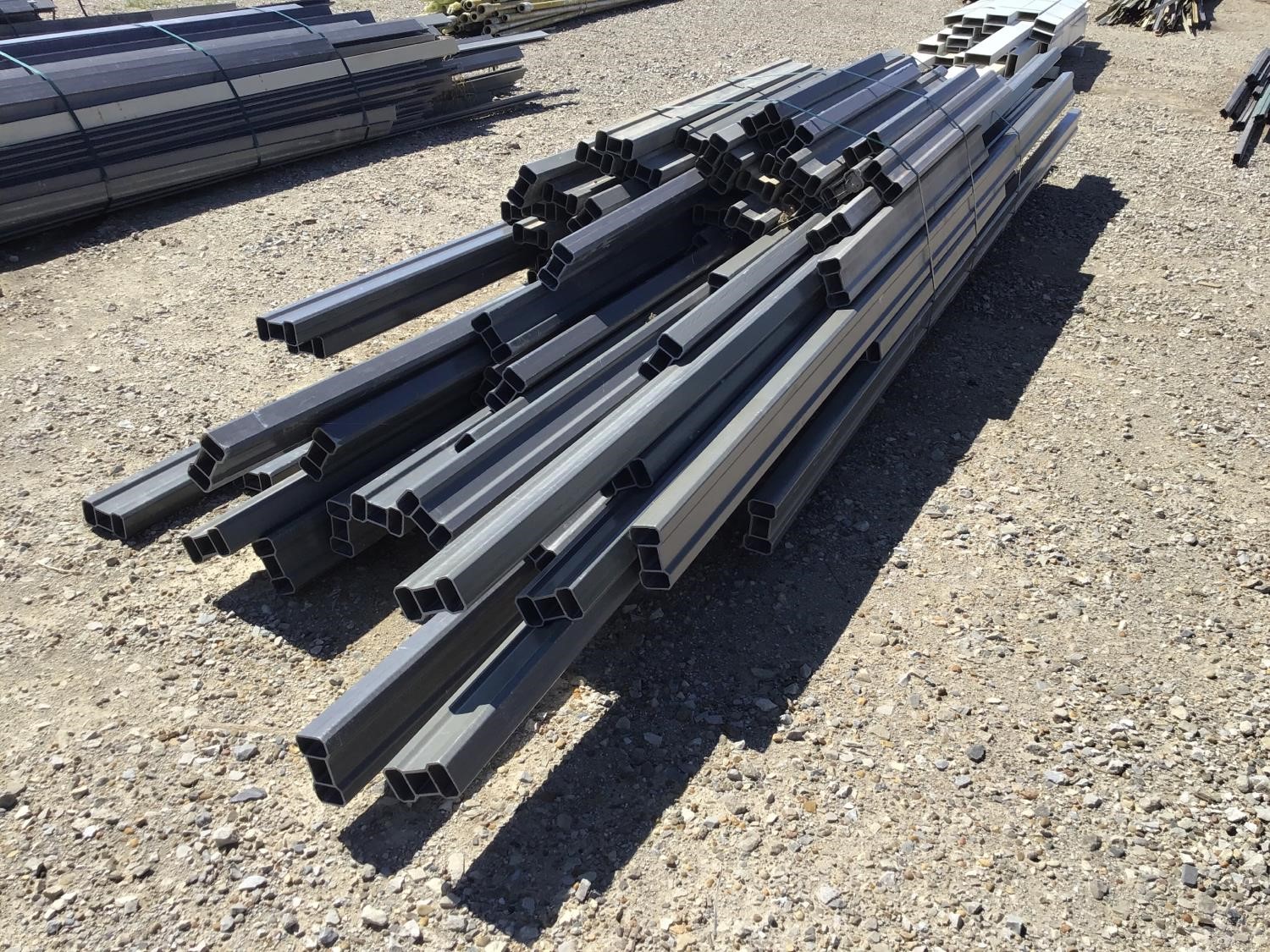 Fiberglass Fence Posts BigIron Auctions