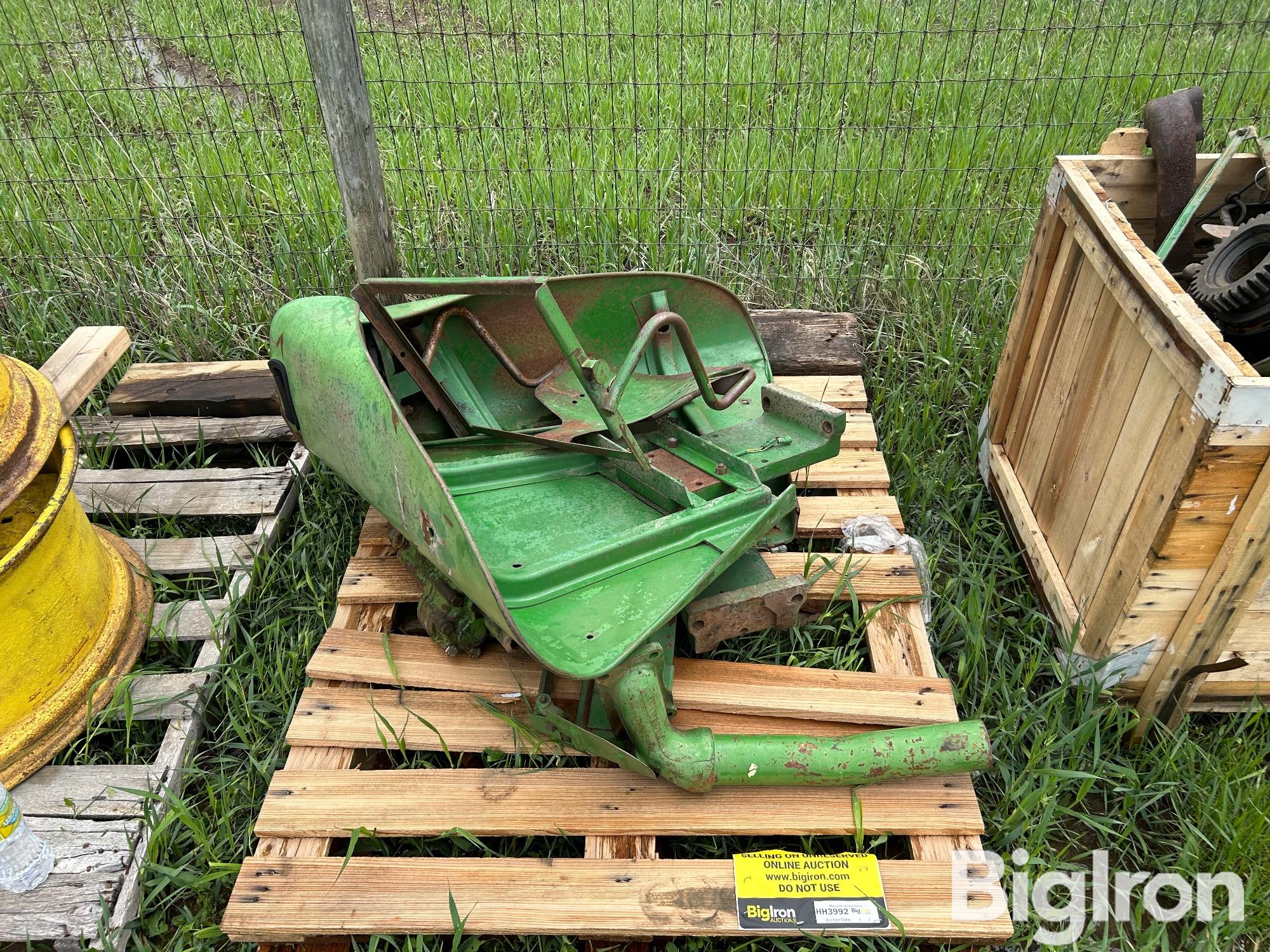 John Deere Tractor Fenders BigIron Auctions