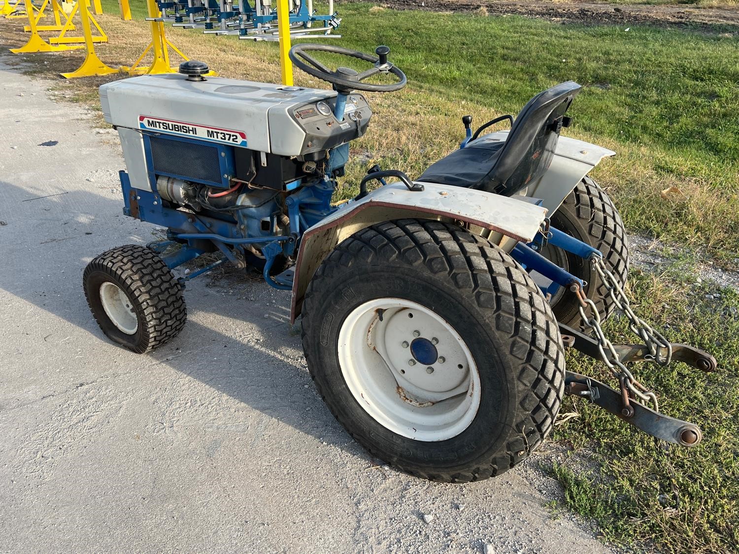 Mitsubishi MT372 Lawn Tractor BigIron Auctions