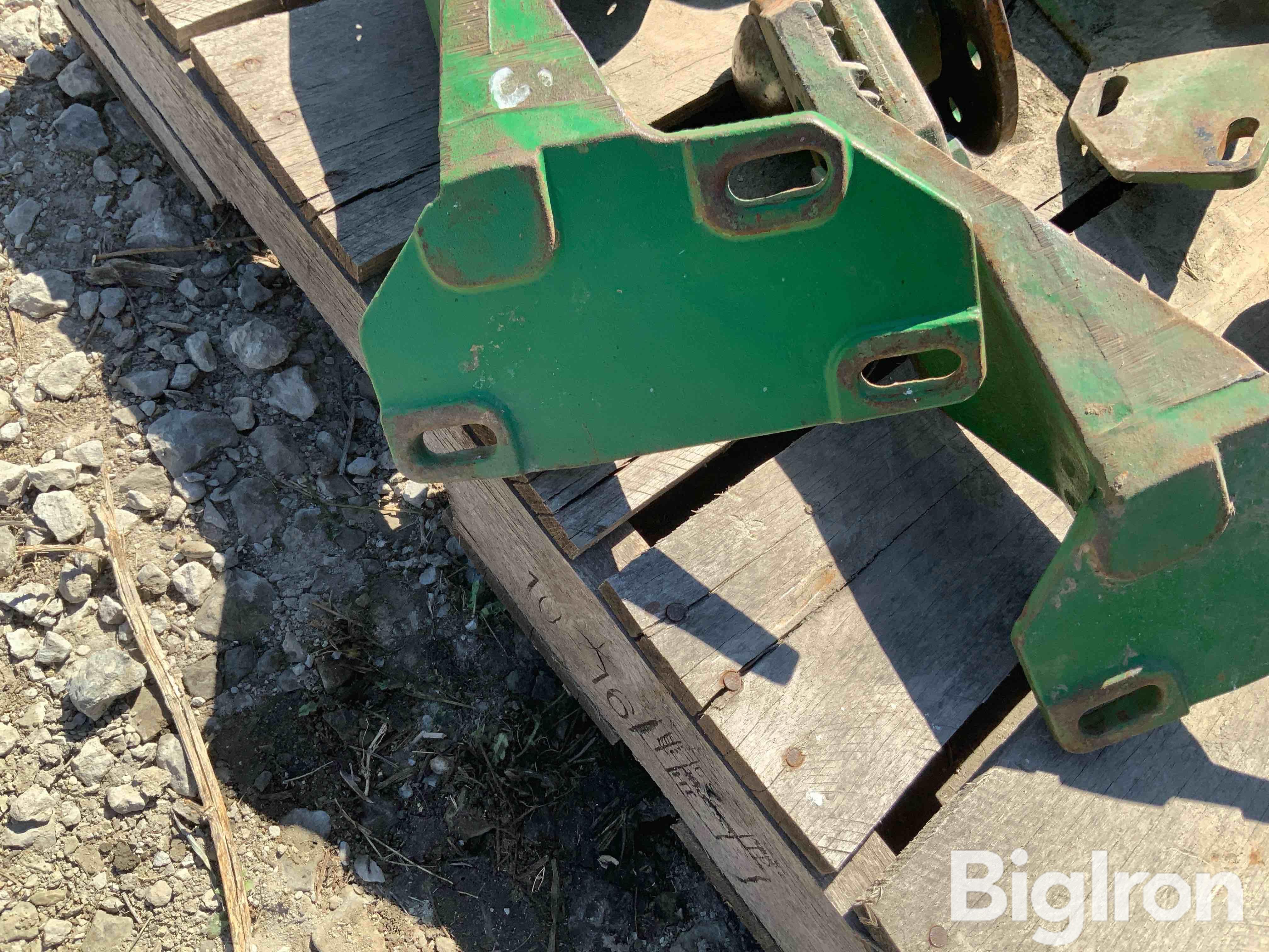 John Deere Coulter Arms/Hubs BigIron Auctions