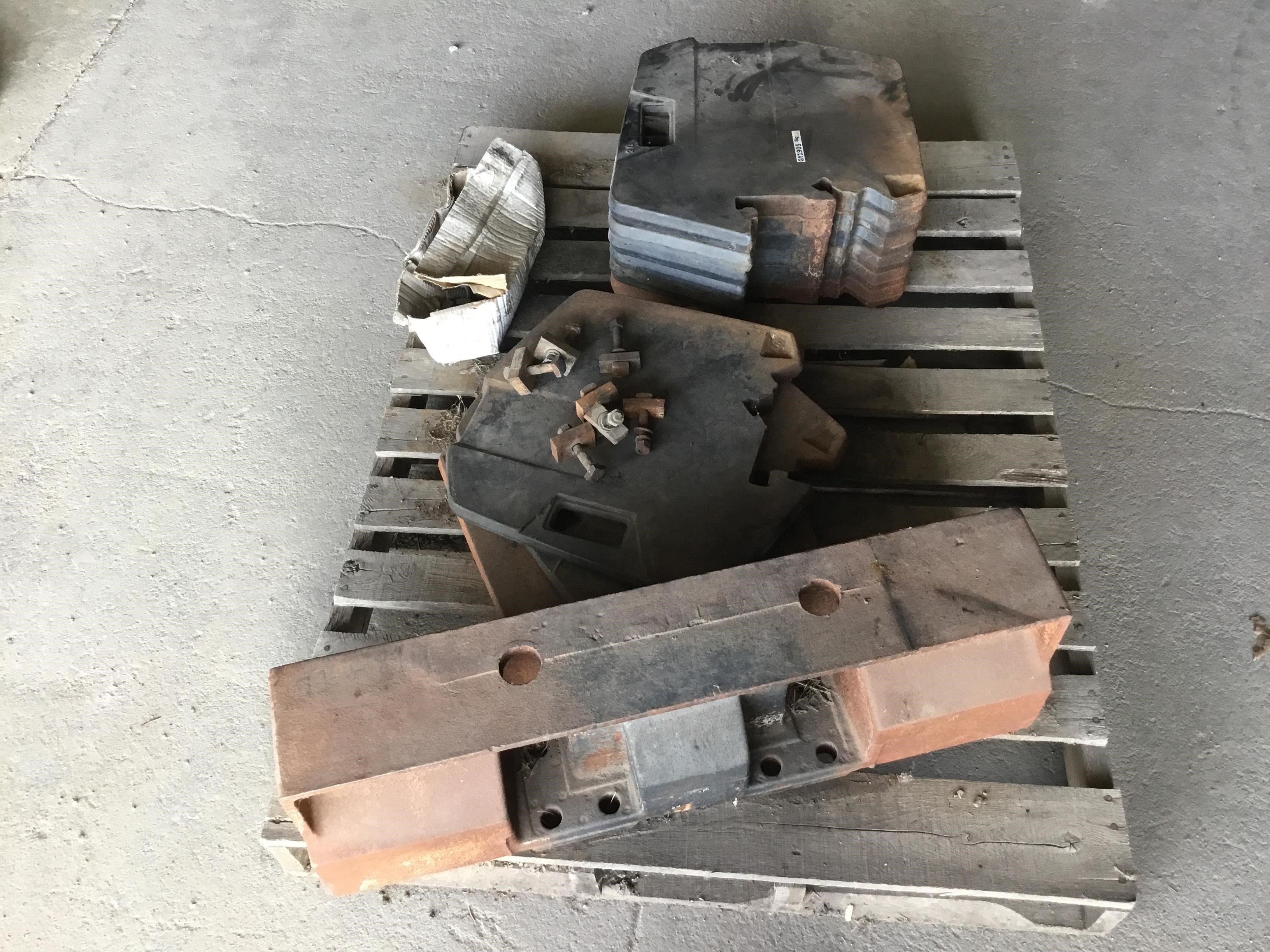 Case IH Mounting Bracket Suitcase Weights BigIron Auctions