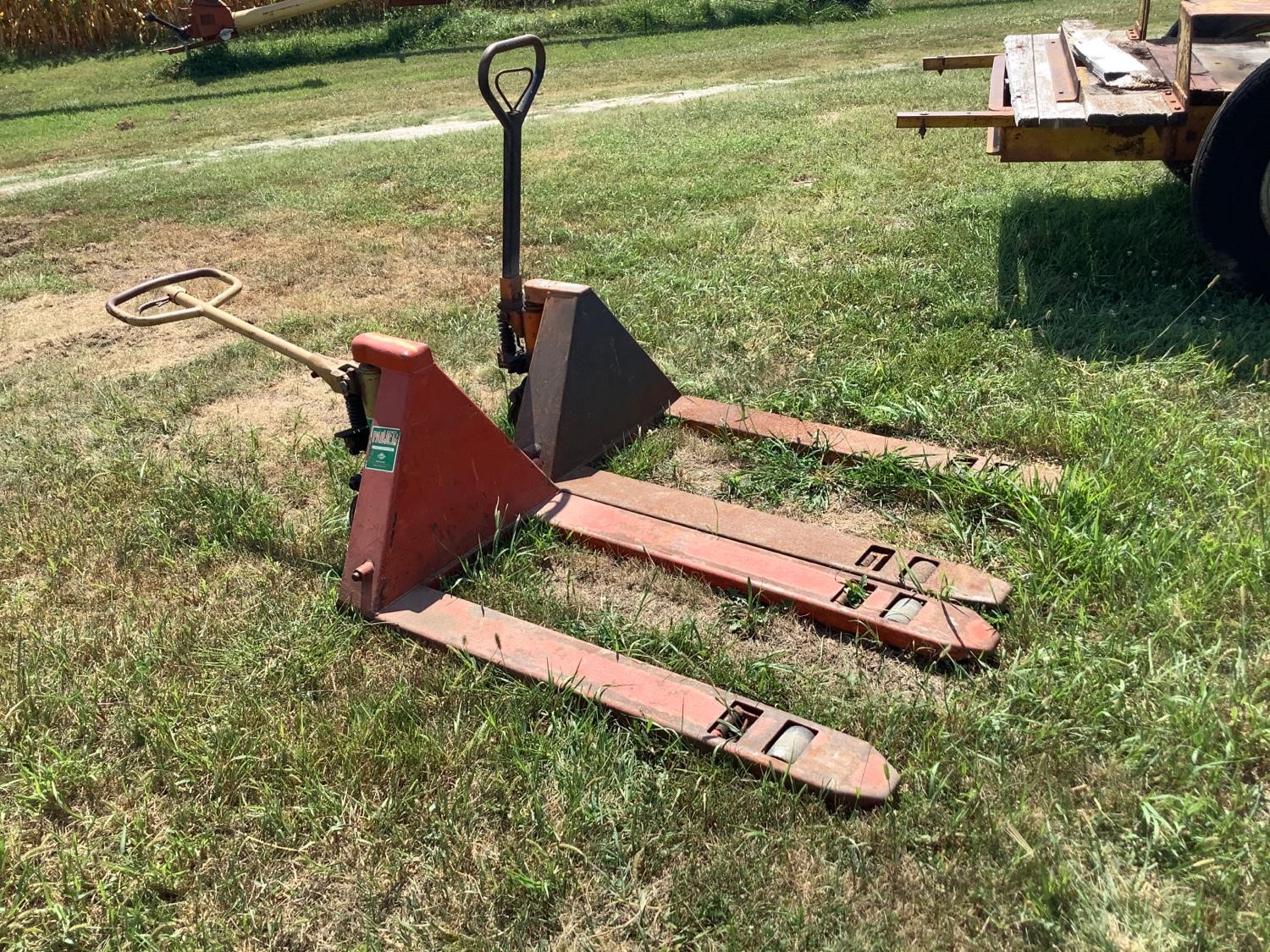 Pallet Jacks BigIron Auctions