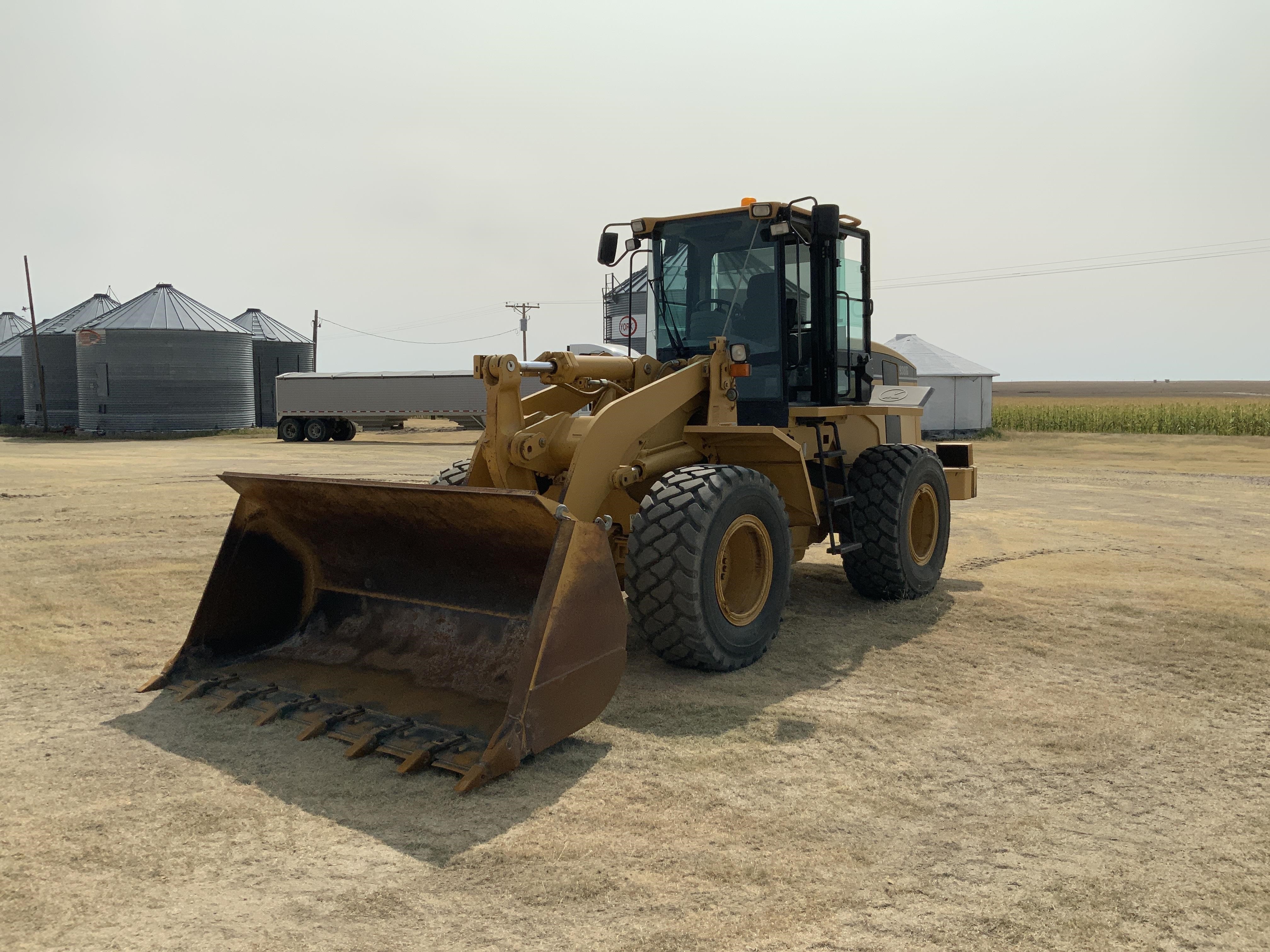 00 Caterpillar 938g Wheel Loader Bigiron Auctions