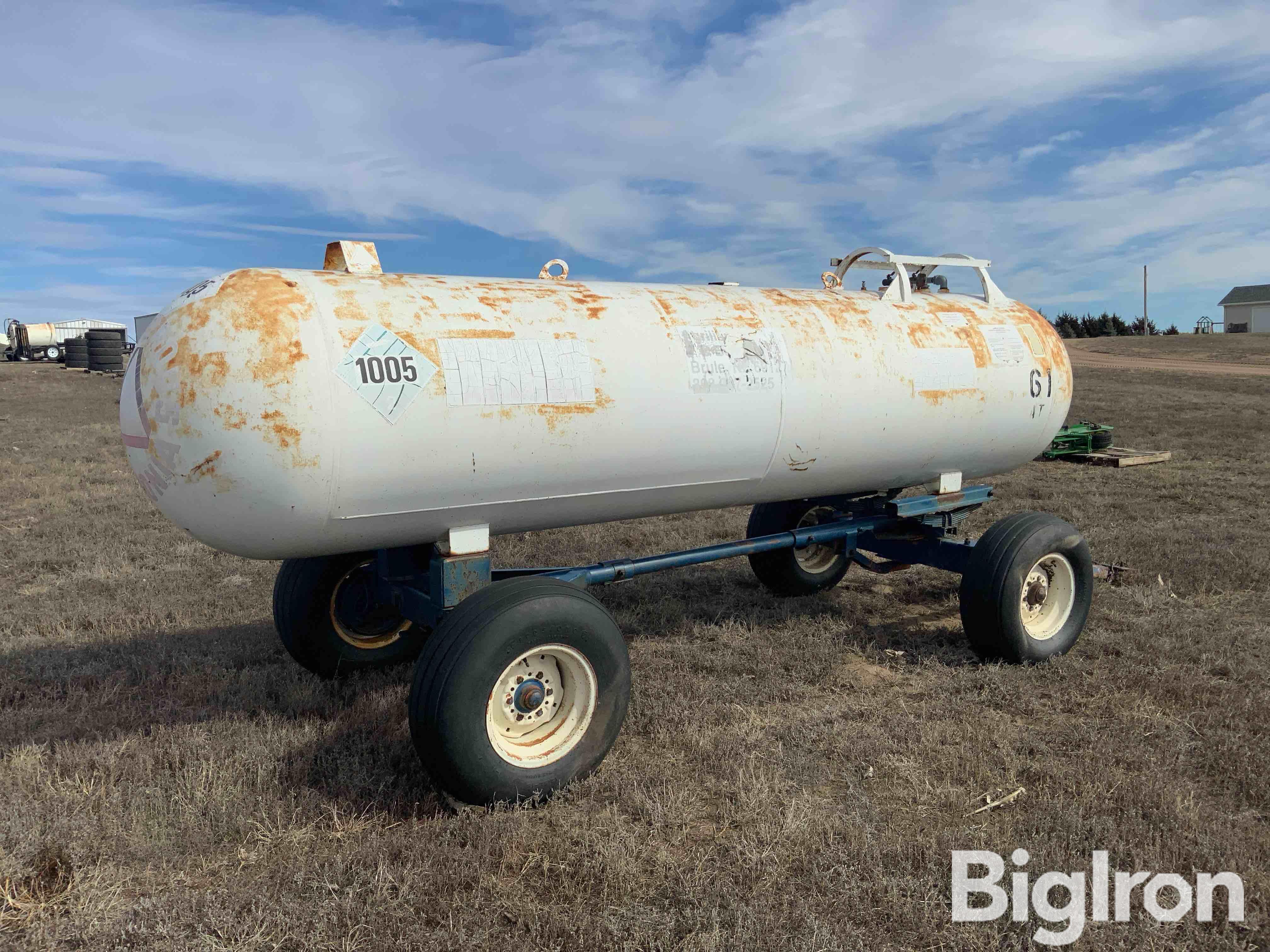 Clark Fuel Tank On Running Gear BigIron Auctions