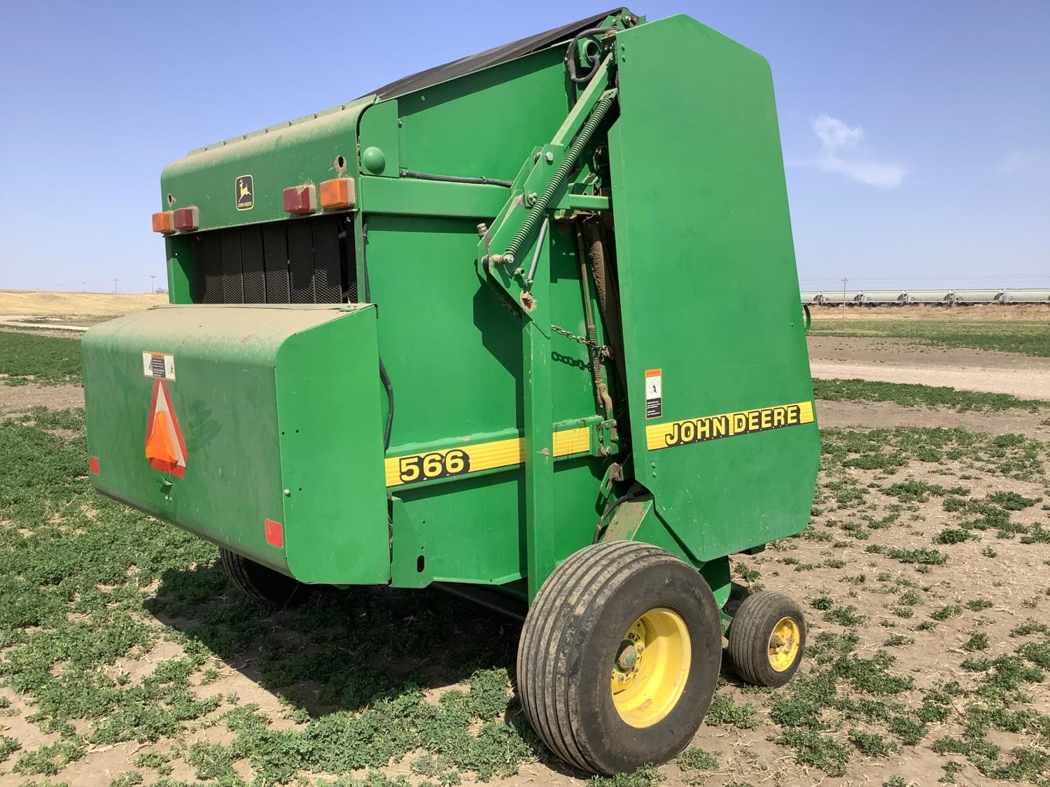 1998 John Deere 566 Round Baler BigIron Auctions