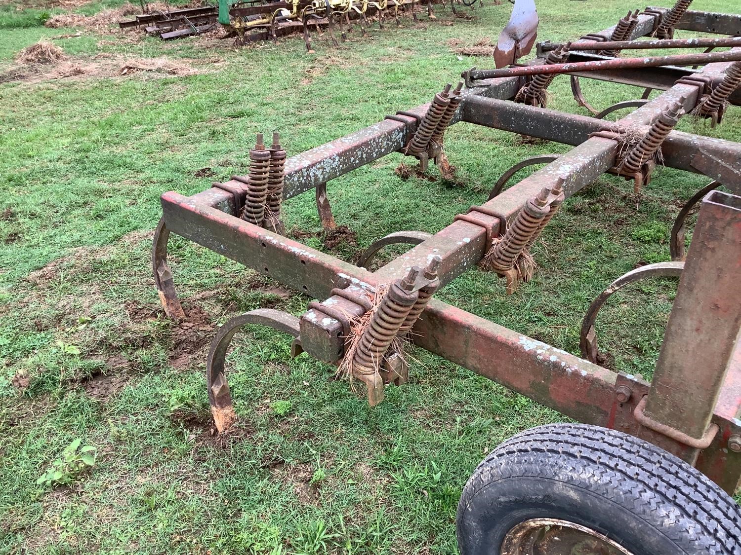 International 3-Pt Hitch Chisel Plow BigIron Auctions