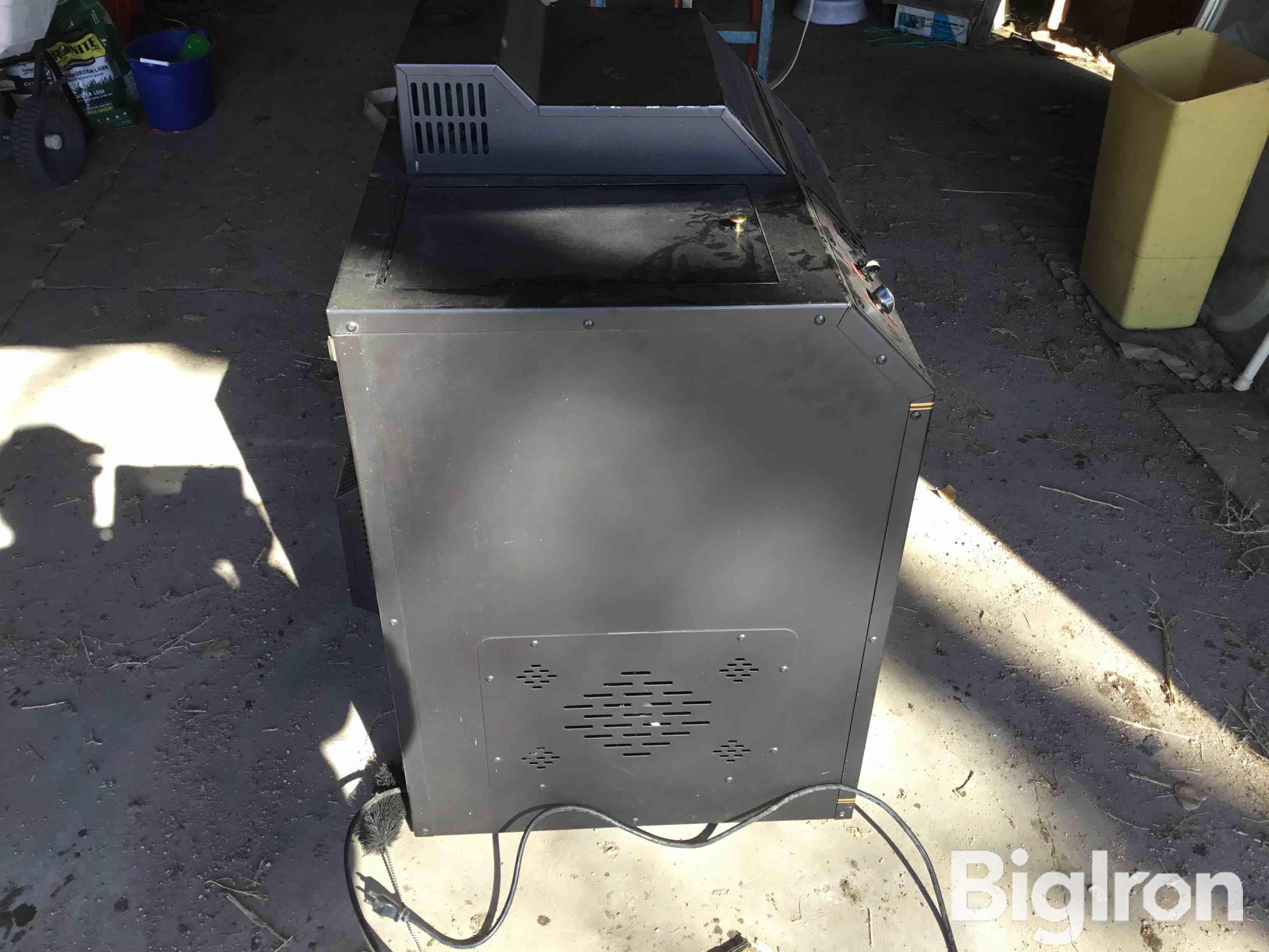 Amaizablaze 7100 Corn Stove BigIron Auctions