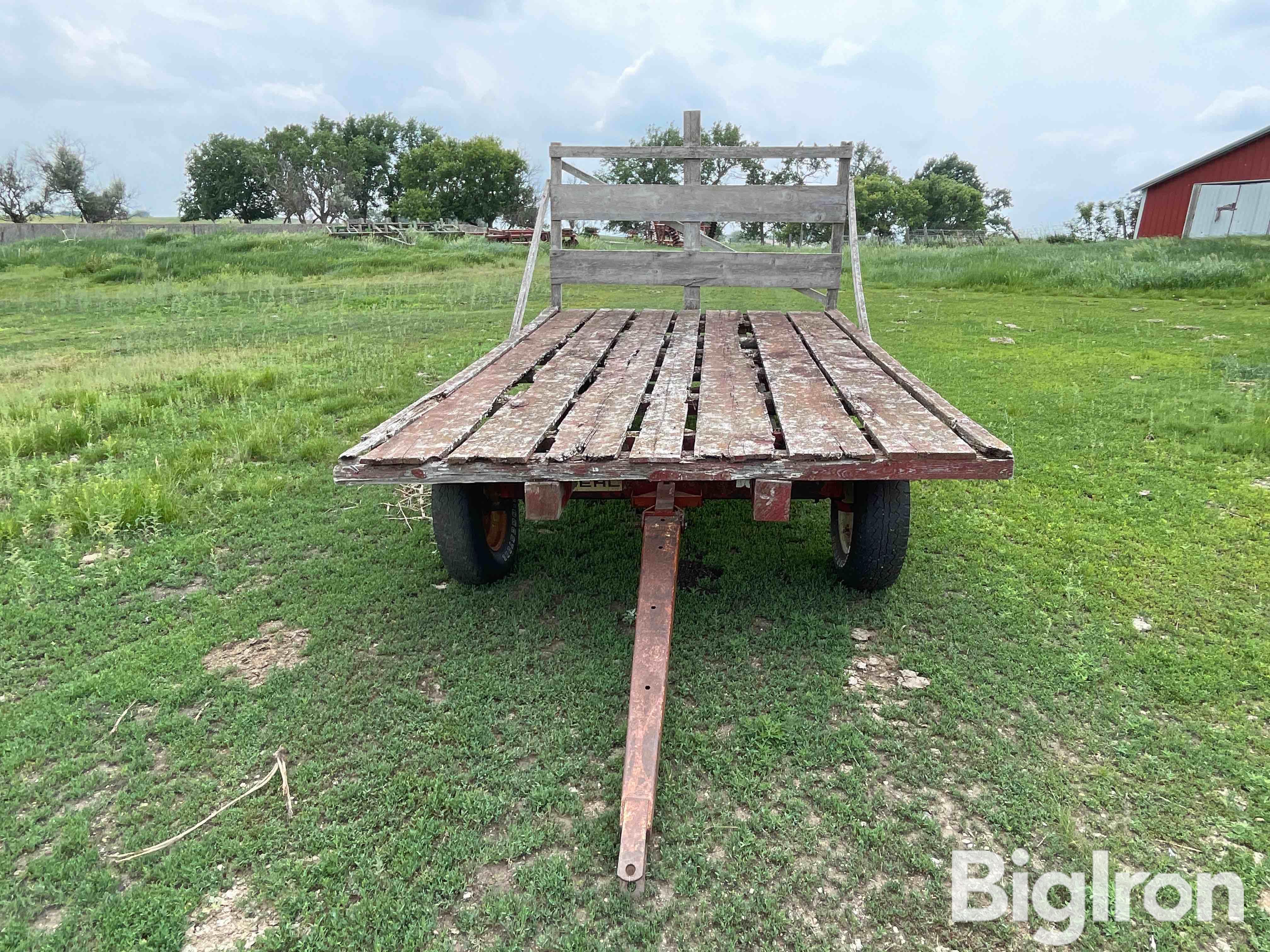 Gehl 6500 Flatbed Hay Bale Wagon BigIron Auctions