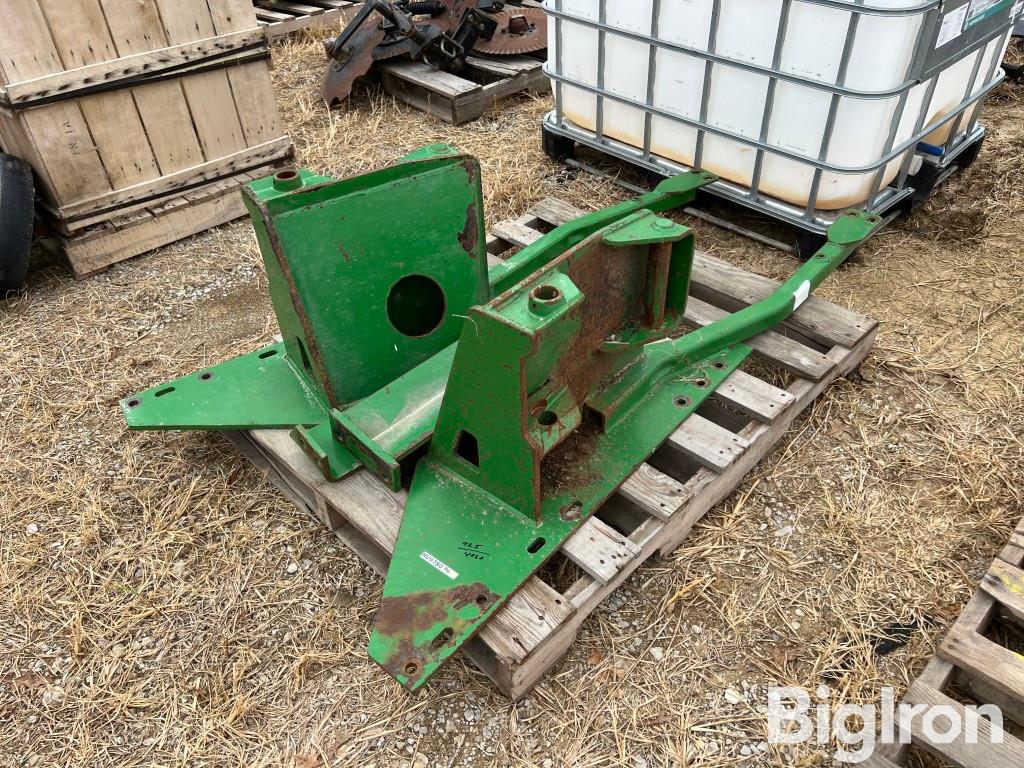 John Deere 725 Loader Brackets BigIron Auctions