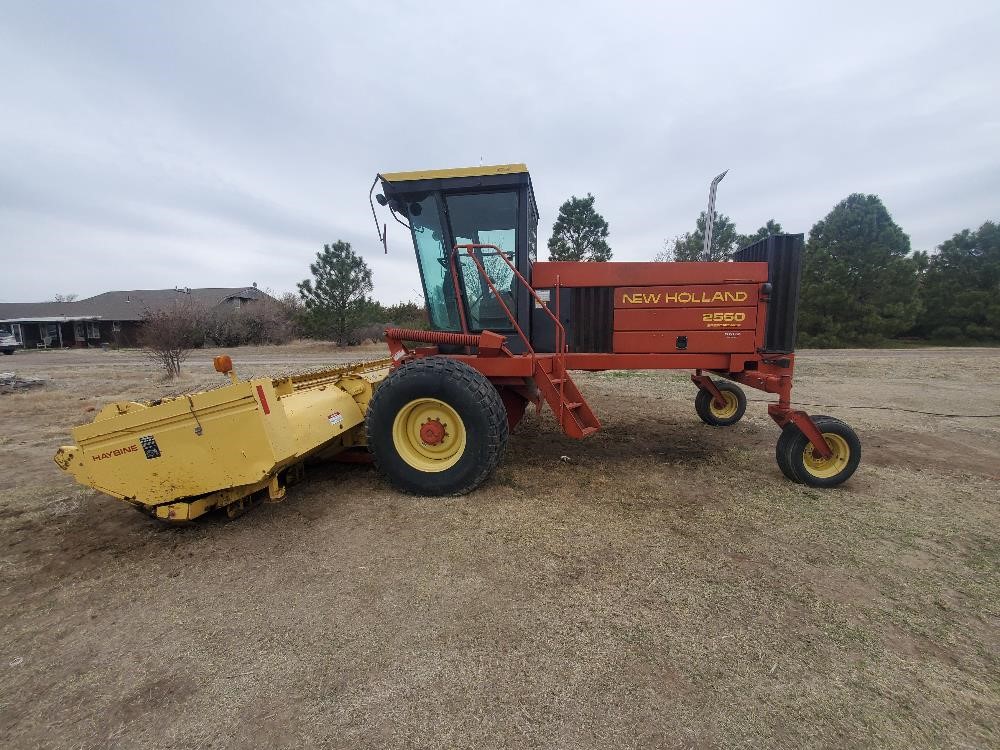 New Holland 2550 Self-Propelled Windrower W/Haybine 2216 Head BigIron ...